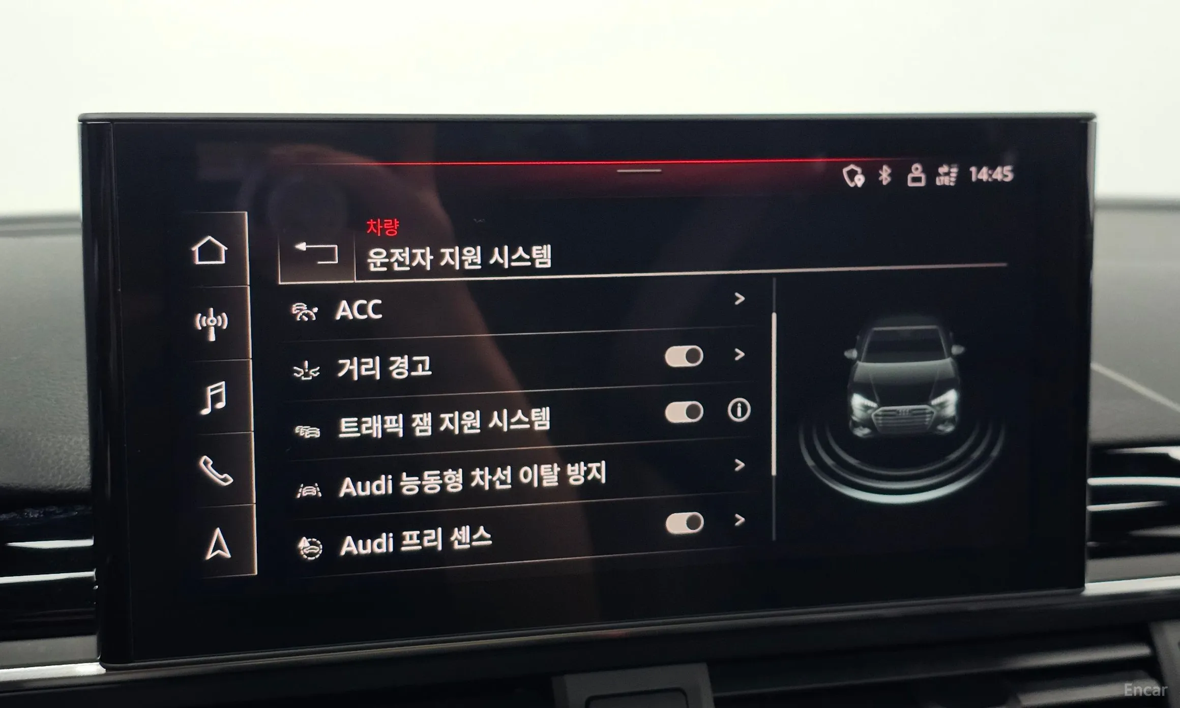 Audi A4 (B9) превью 20