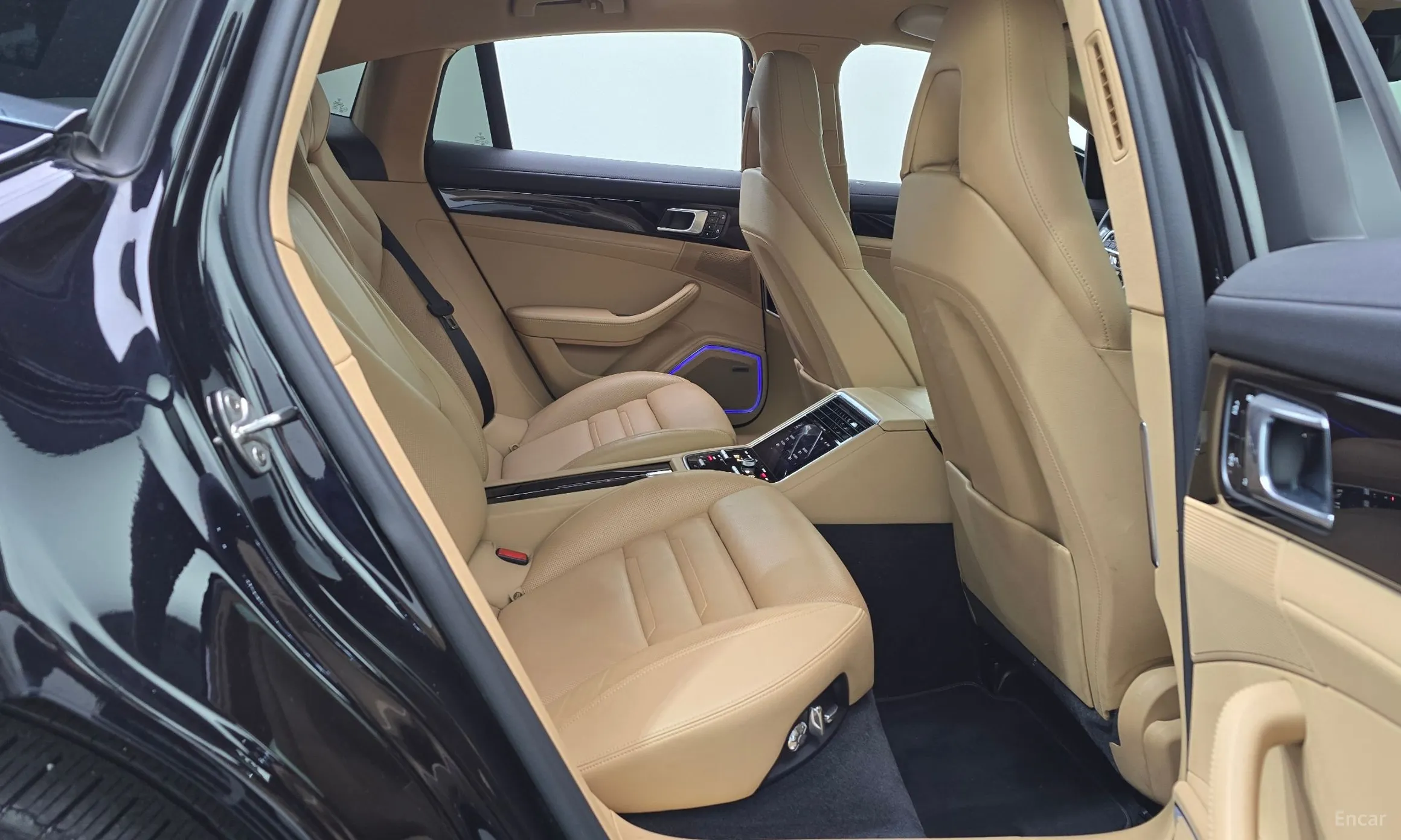 Porsche Panamera (971) превью 20