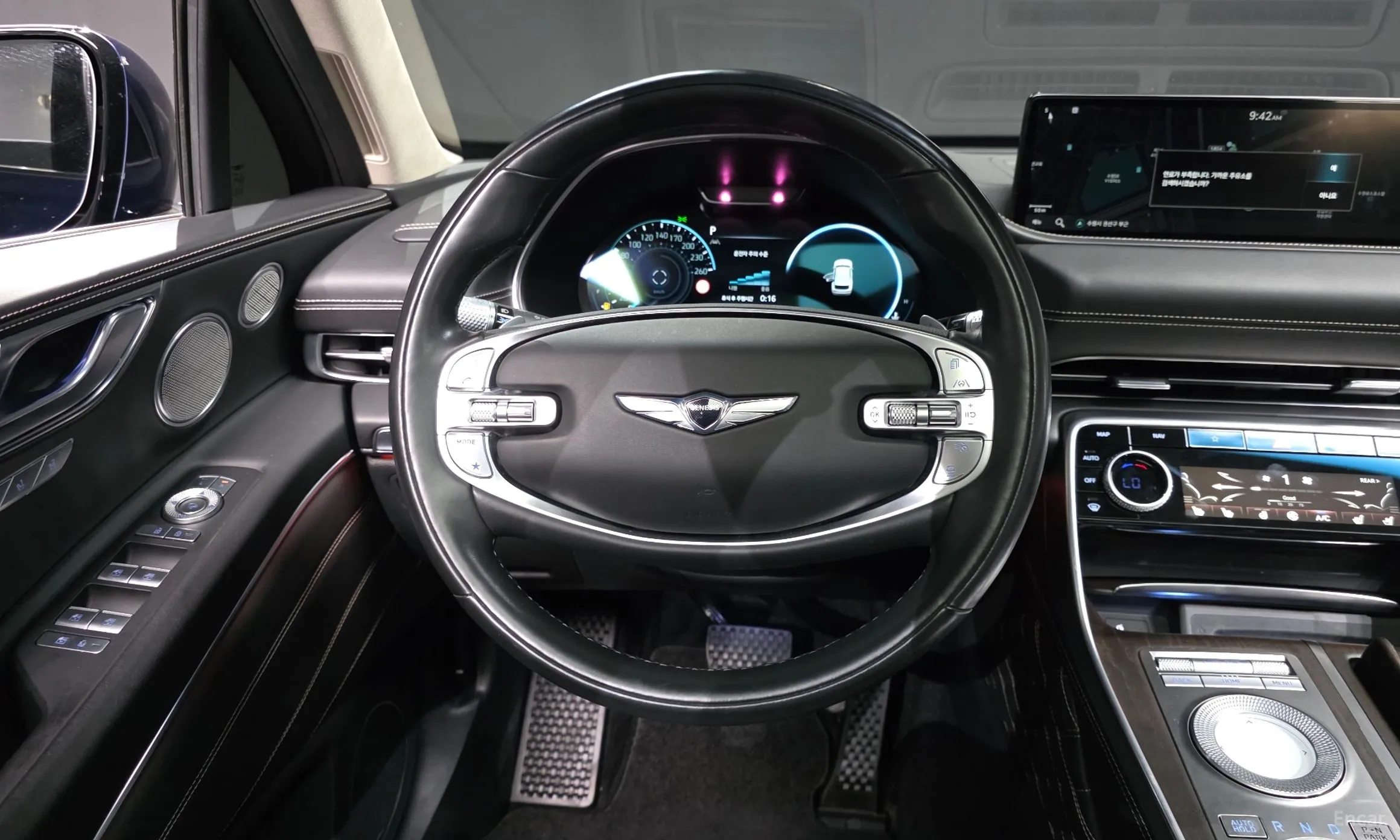 Genesis GV80 превью 13