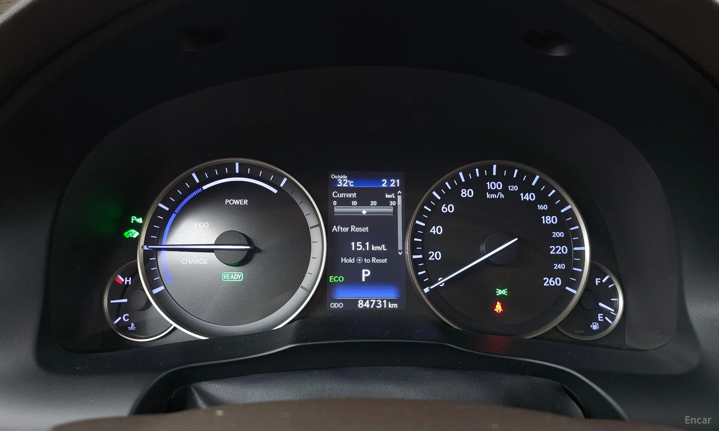 Lexus New ES300h превью 8