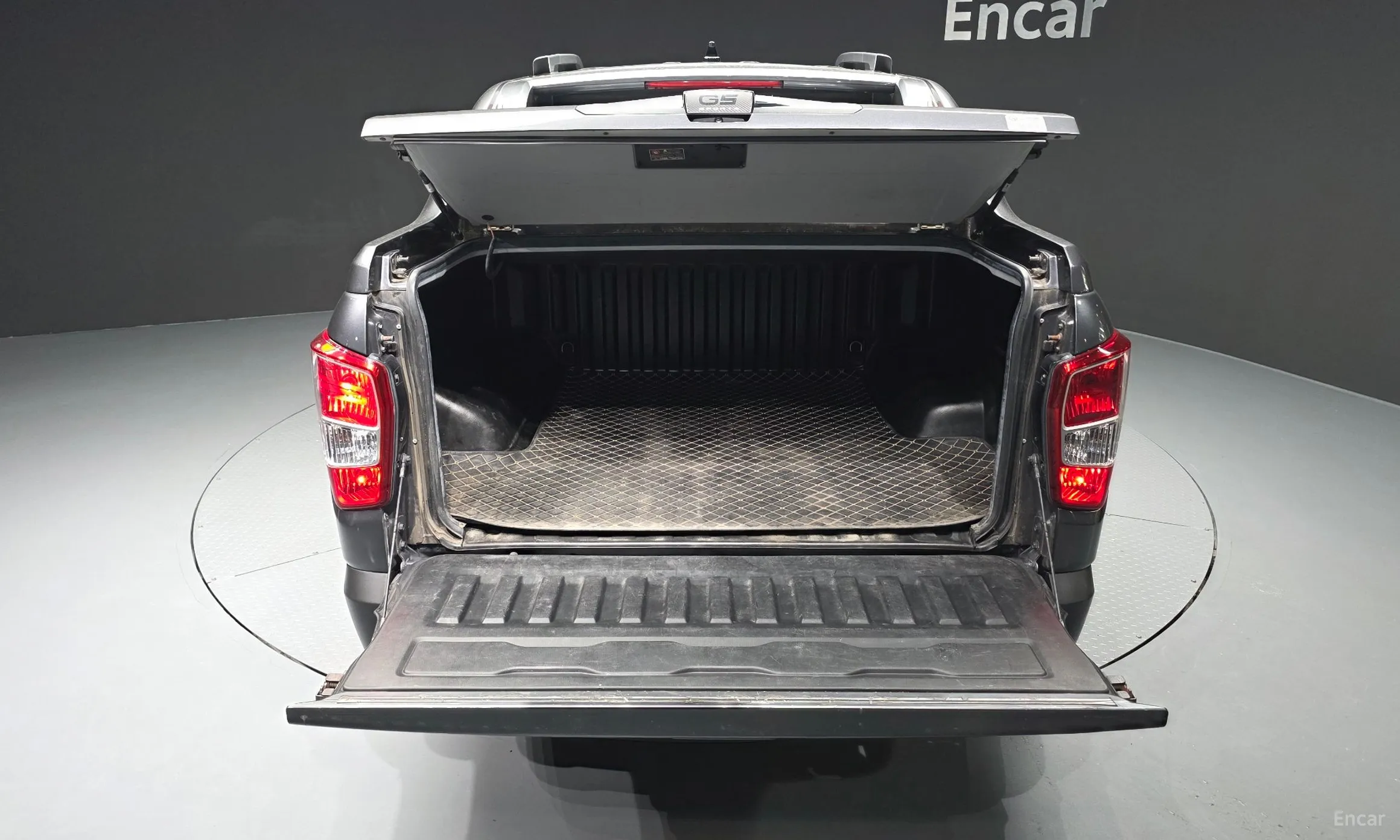 KG Mobility (SsangYong) Rexton Sports превью 20