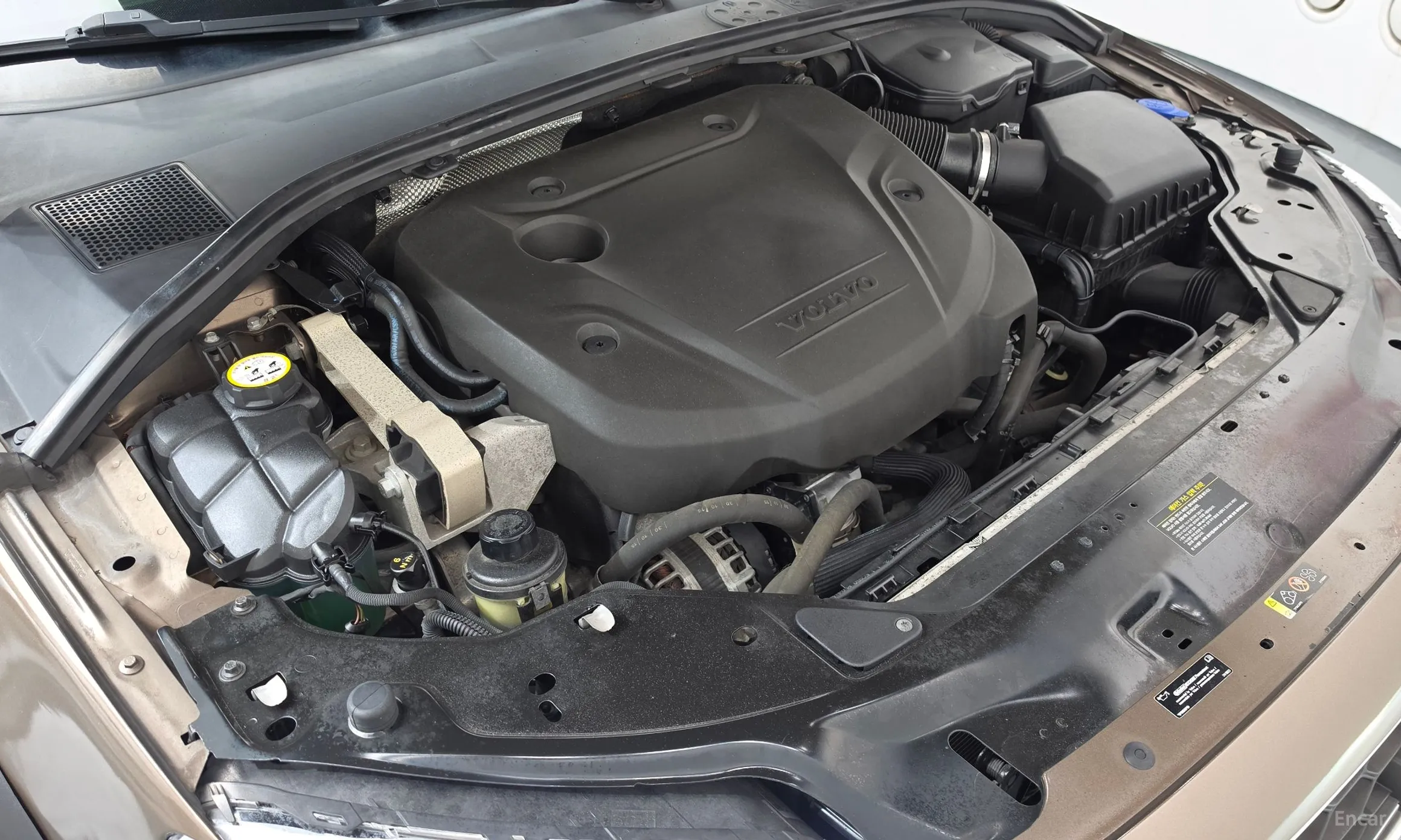 Volvo XC70 превью 6
