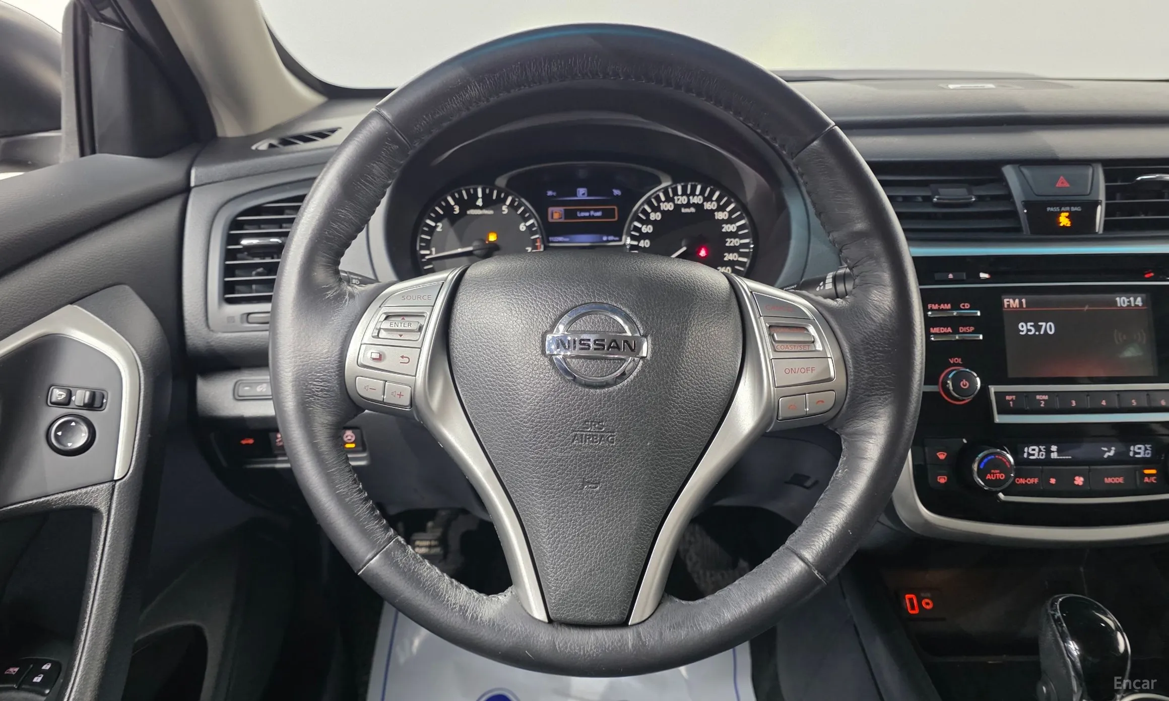 Nissan Altima превью 14