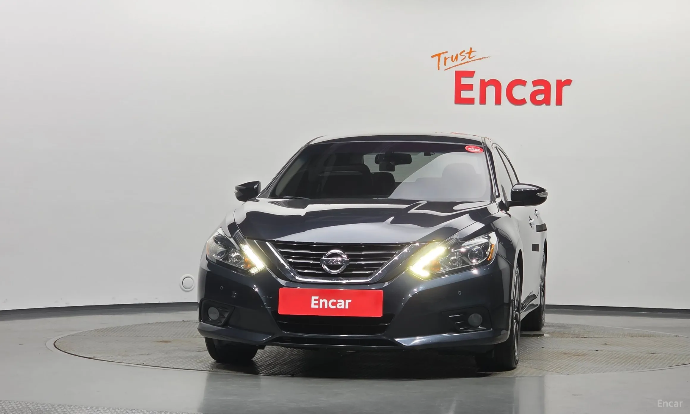 Nissan Altima превью 3