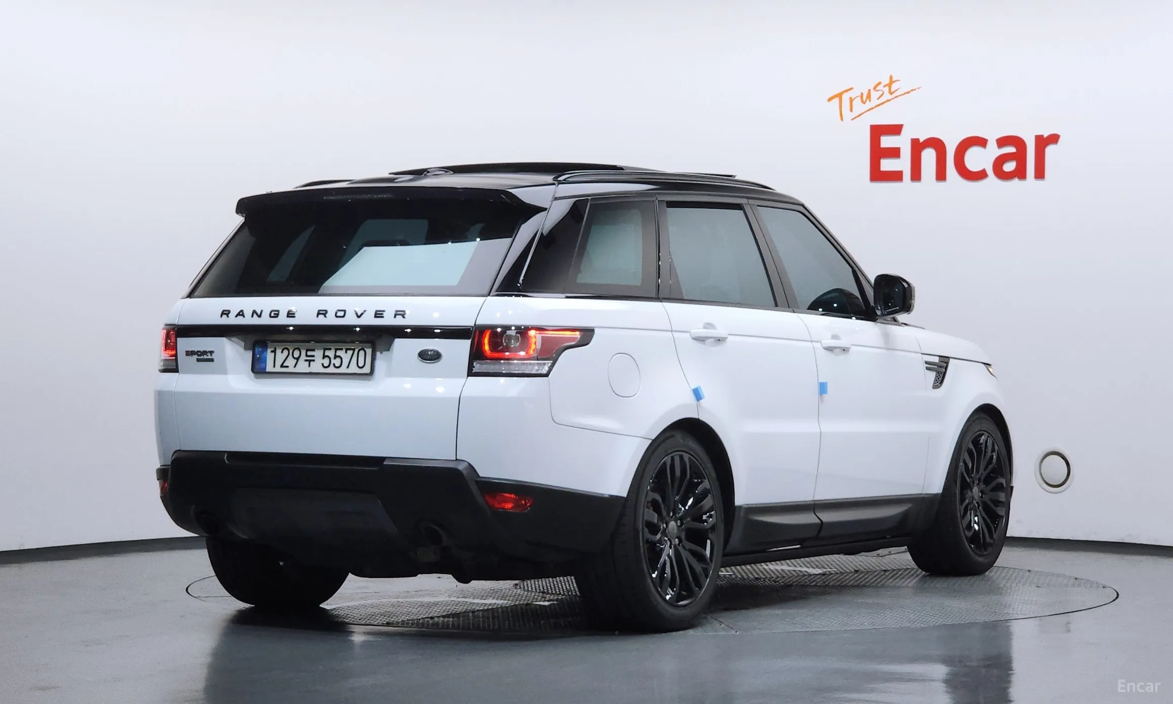 Land Rover Range Rover Sport 2nd Generation