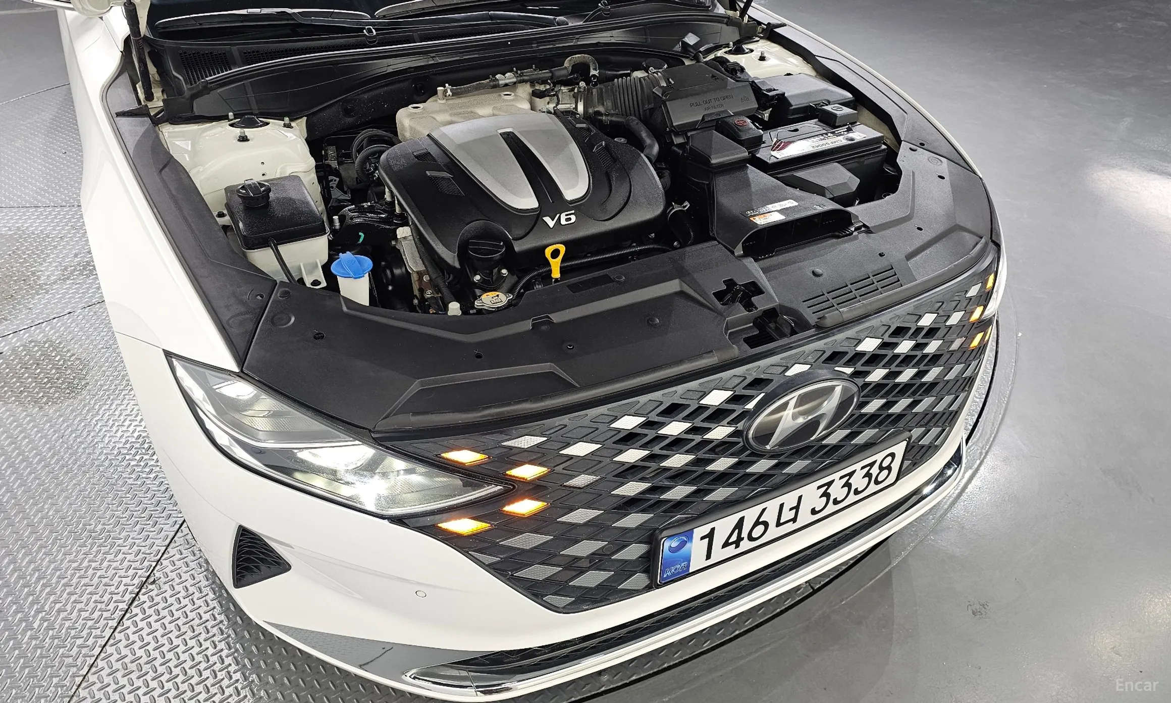 Hyundai Grandeur IG превью 6