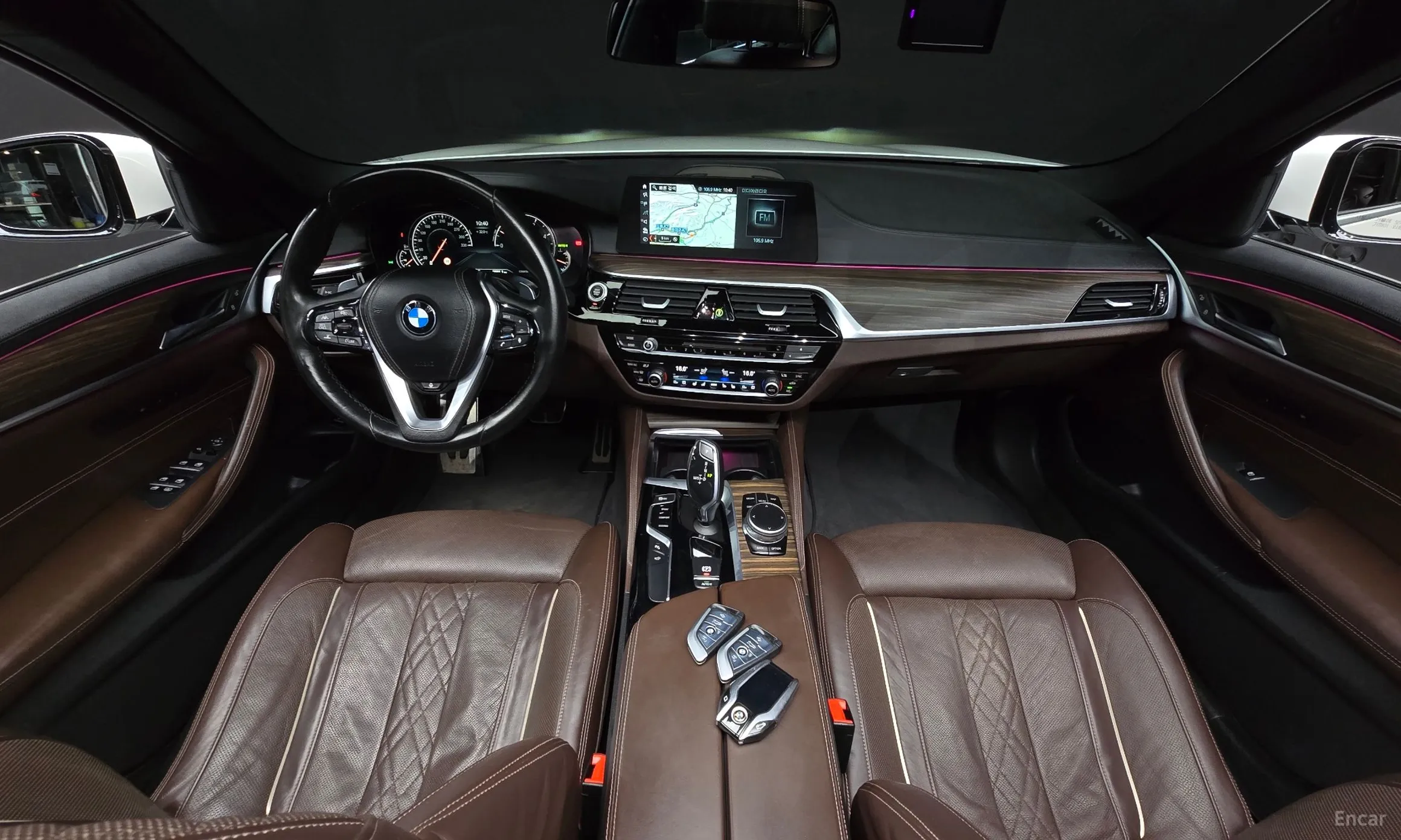 BMW 5 Series (G30) превью 7