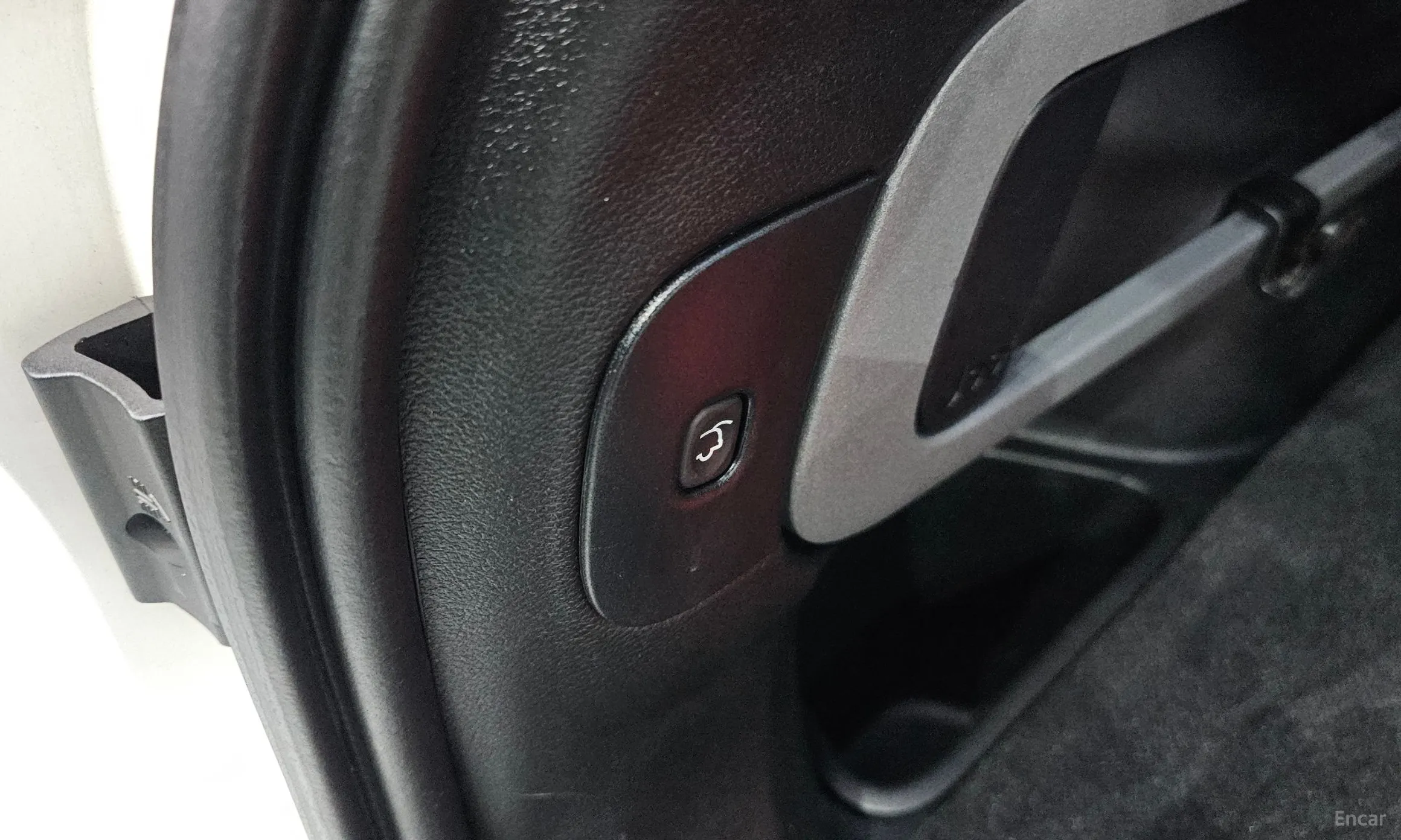Jeep Cherokee (KL) превью 18