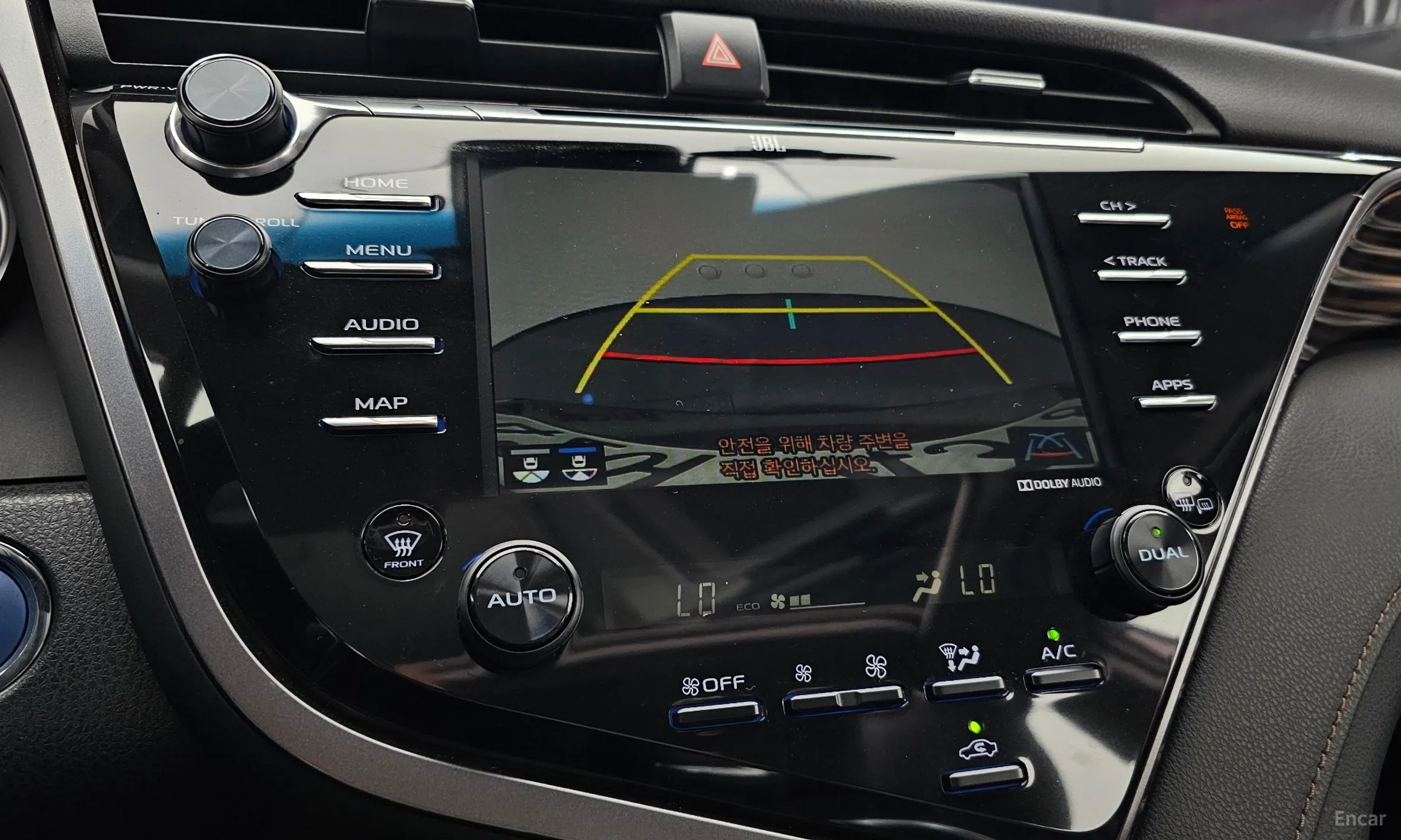 Toyota Camry (XV70) превью 15