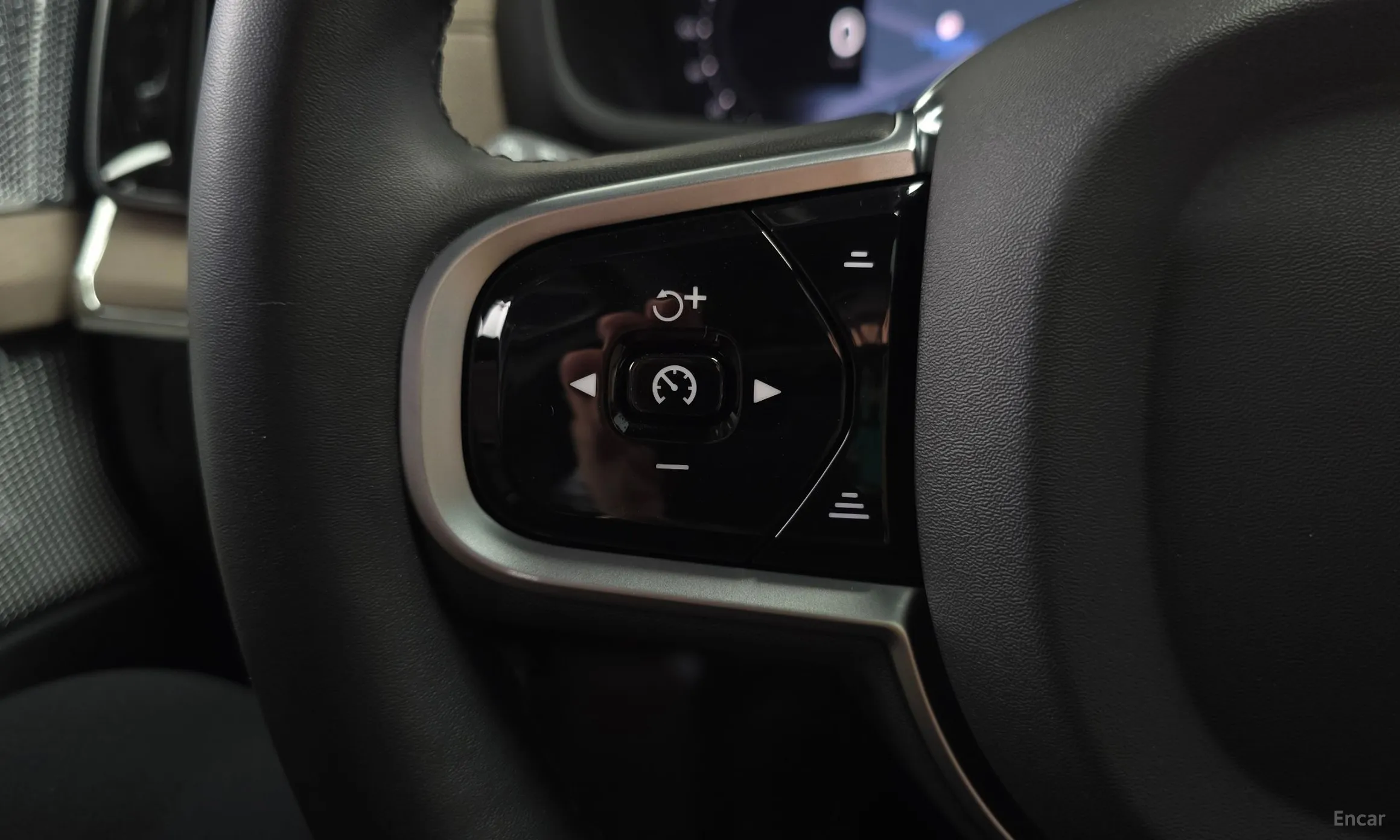 Volvo XC90 Gen 2 превью 17