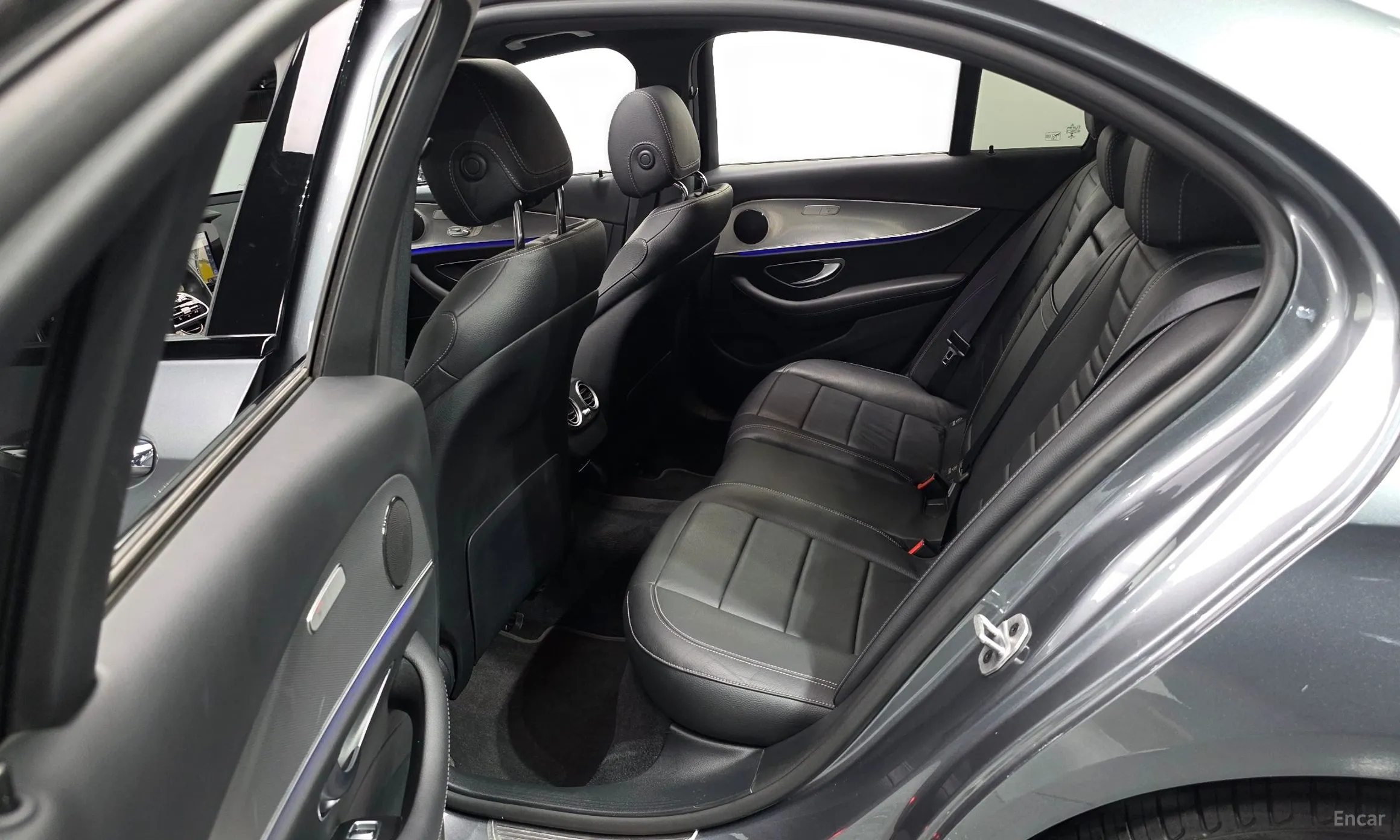 Mercedes Benz E-Class W213 превью 12