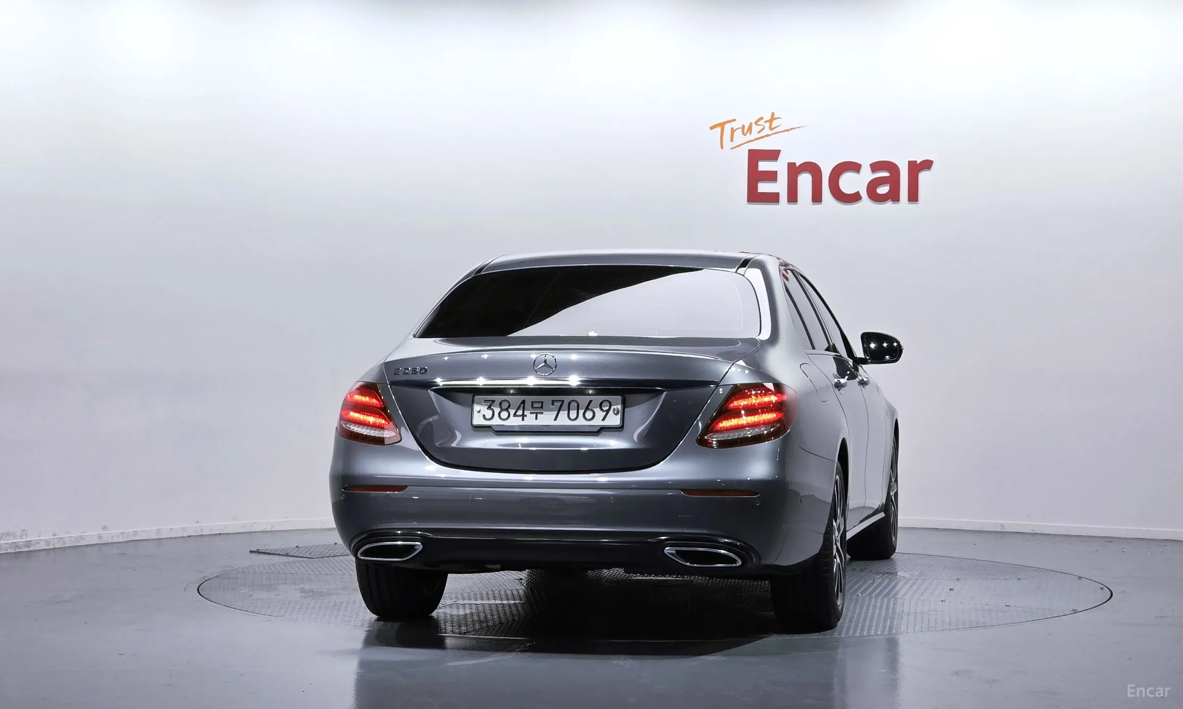 Mercedes Benz E-Class W213 превью 4