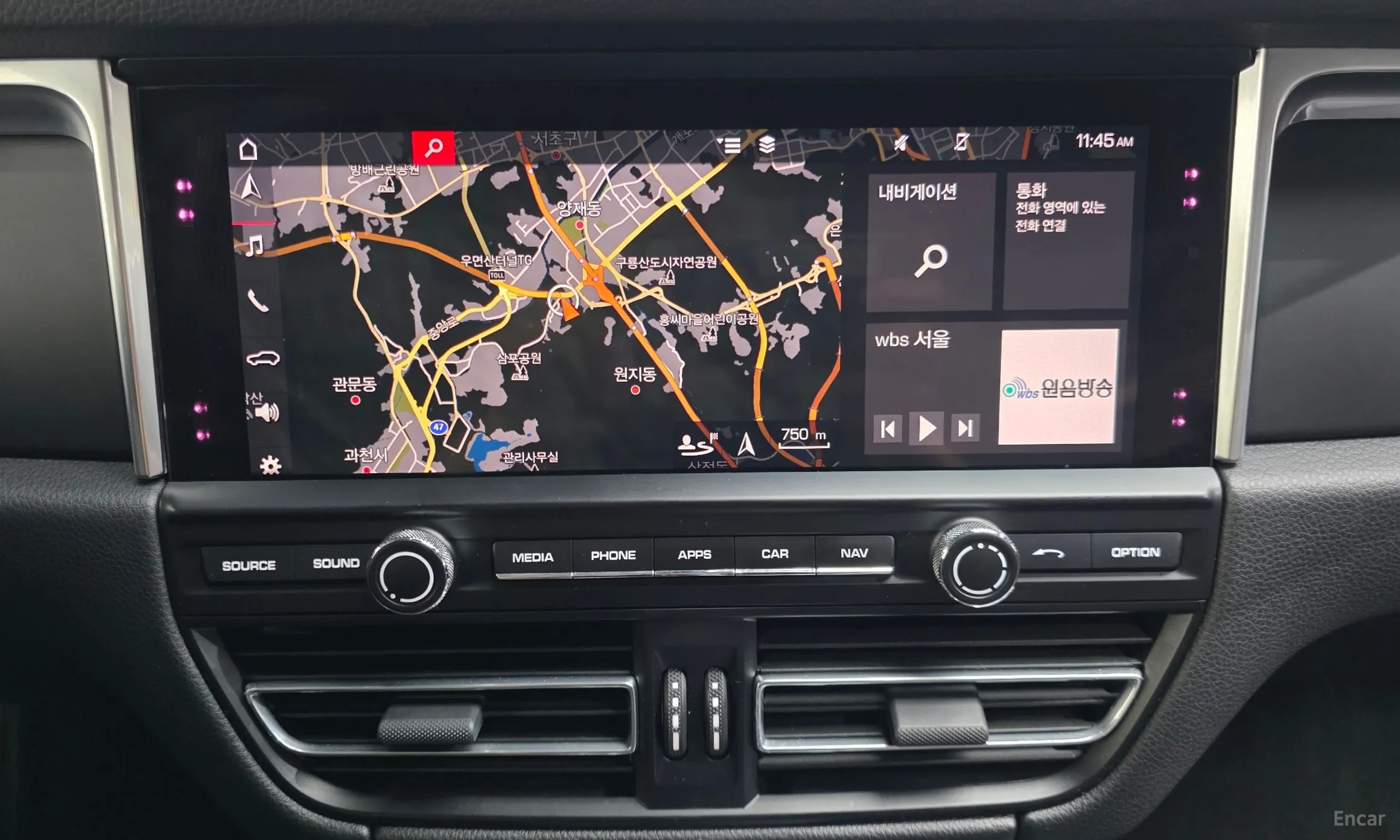 Porsche Macan превью 14