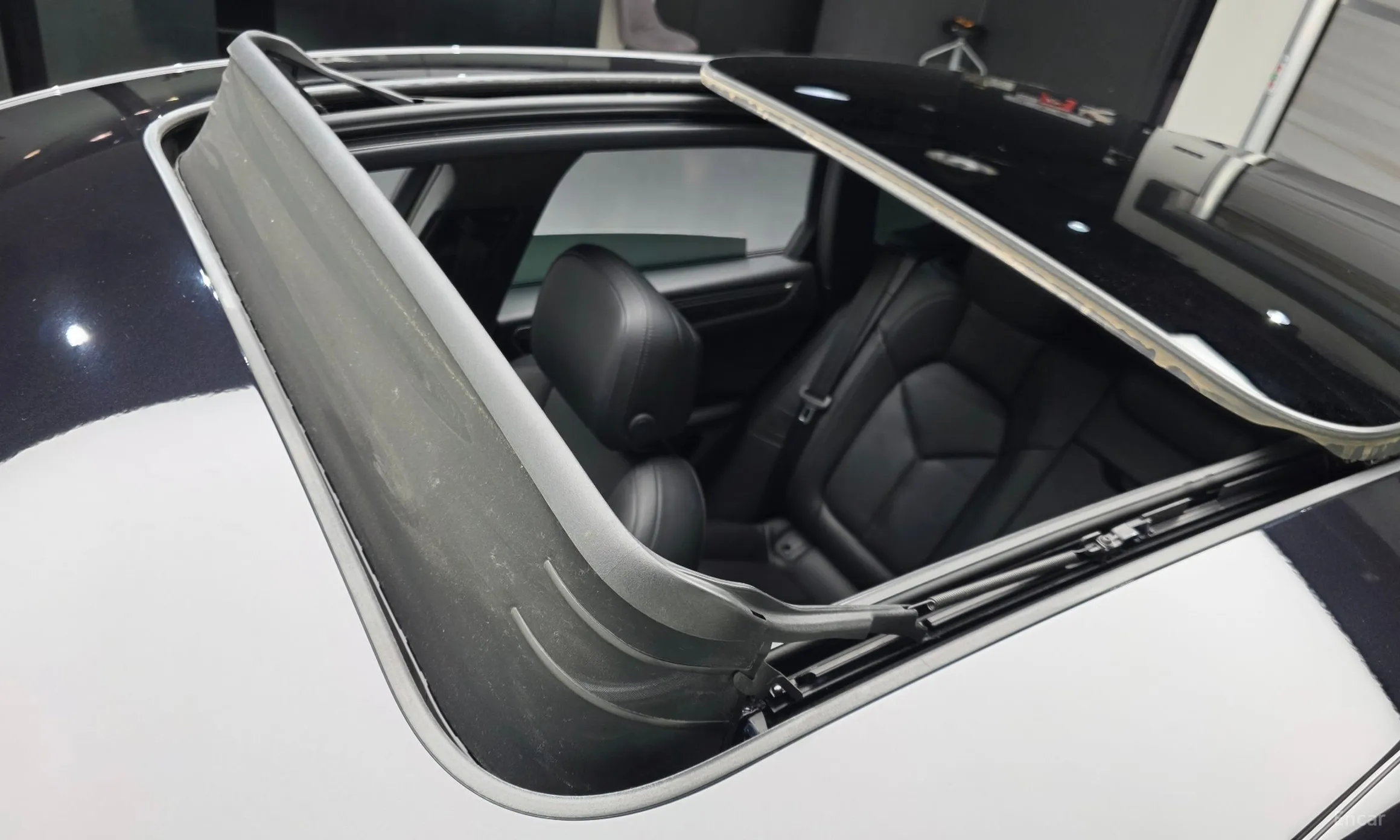 Porsche Macan превью 19