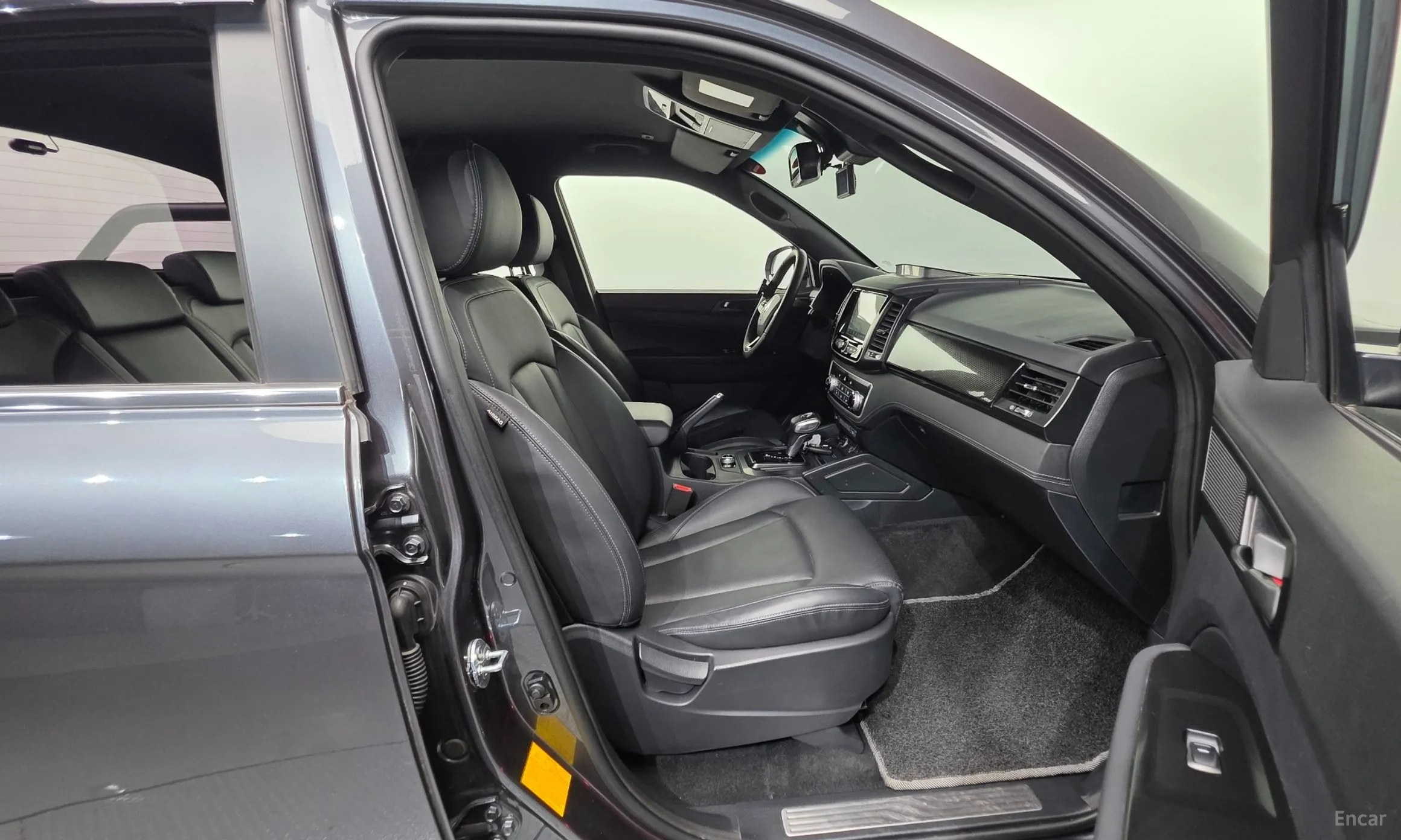 KG Mobility (SsangYong) Rexton Sports превью 10