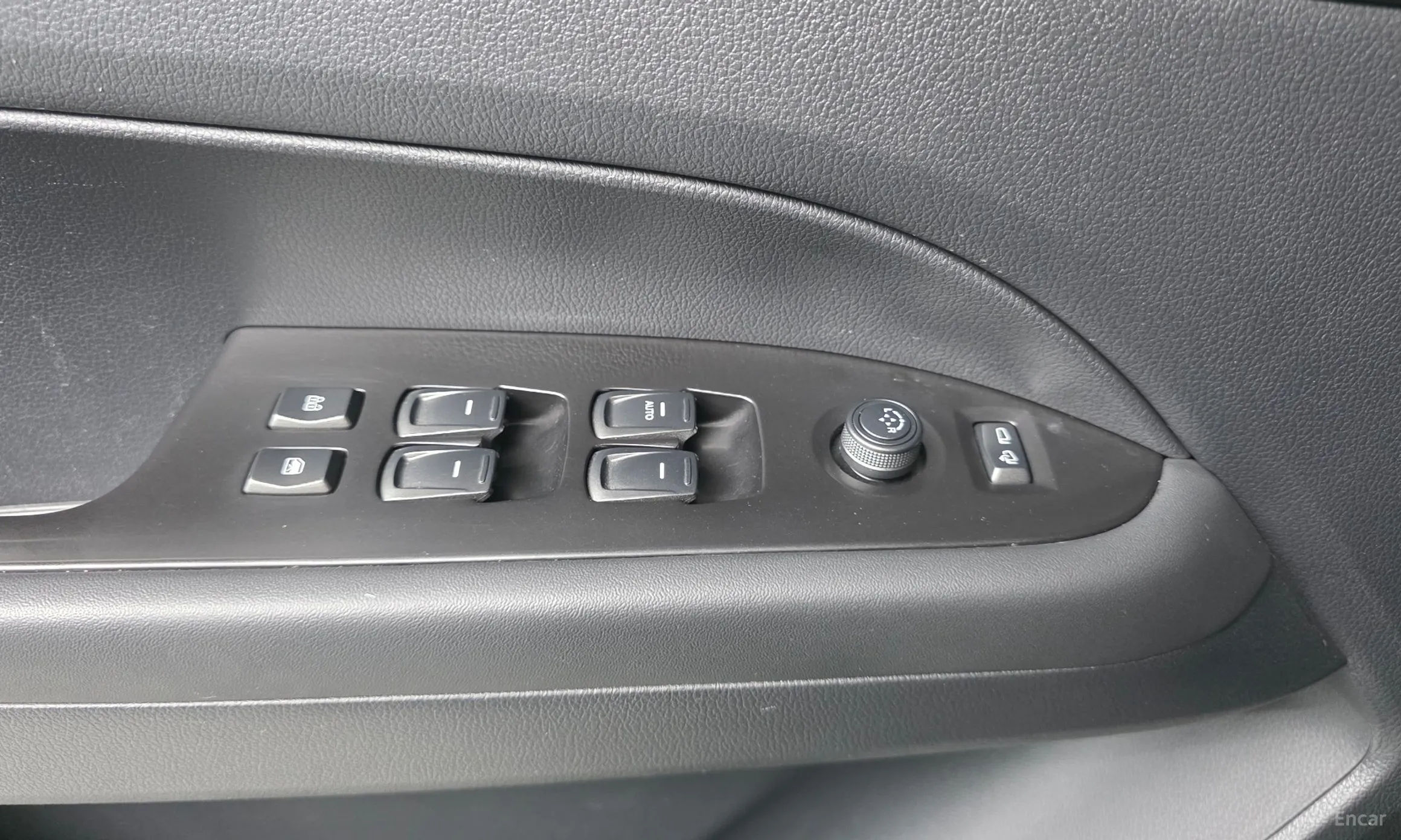 KG Mobility (SsangYong) Rexton Sports превью 11
