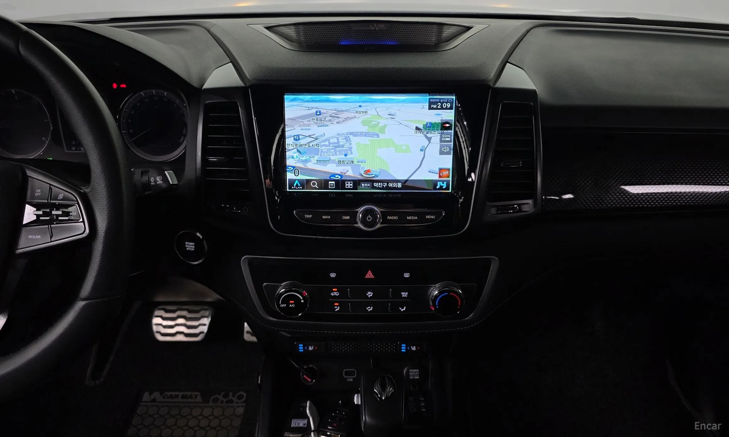 KG Mobility (SsangYong) Rexton Sports превью 16