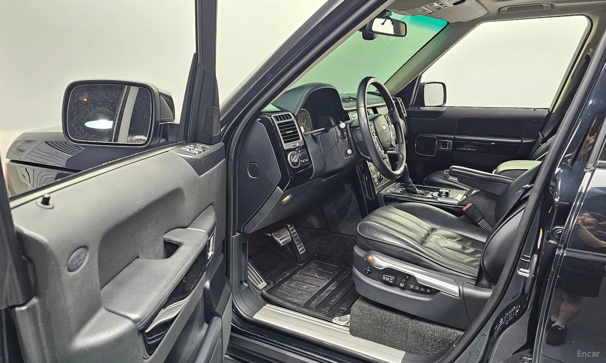 Land Rover Range Rover превью 10