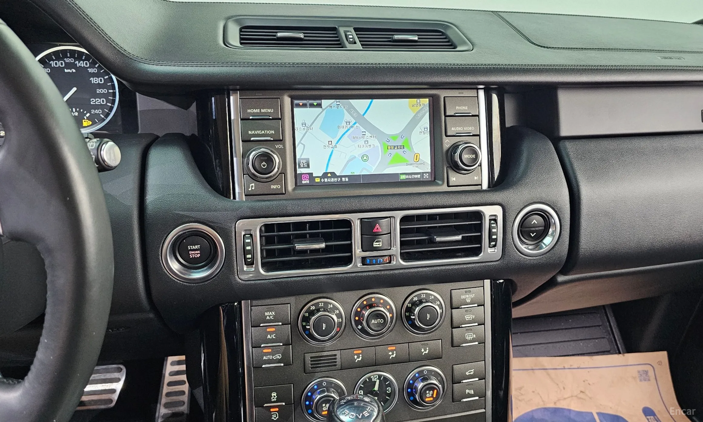 Land Rover Range Rover превью 14
