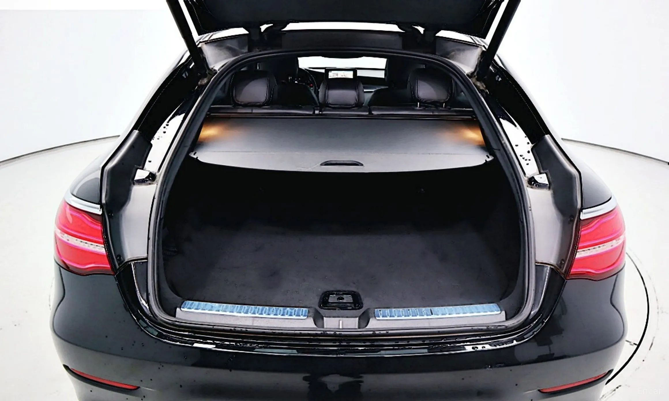 Mercedes Benz GLC-Class X253 превью 12