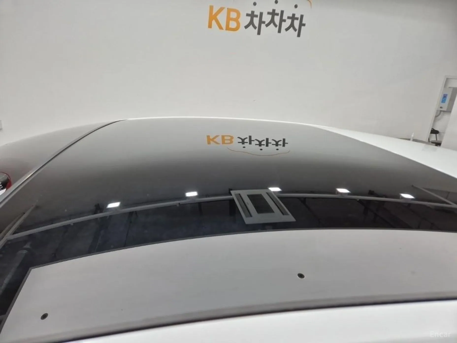 Audi A6 (C8) превью 10