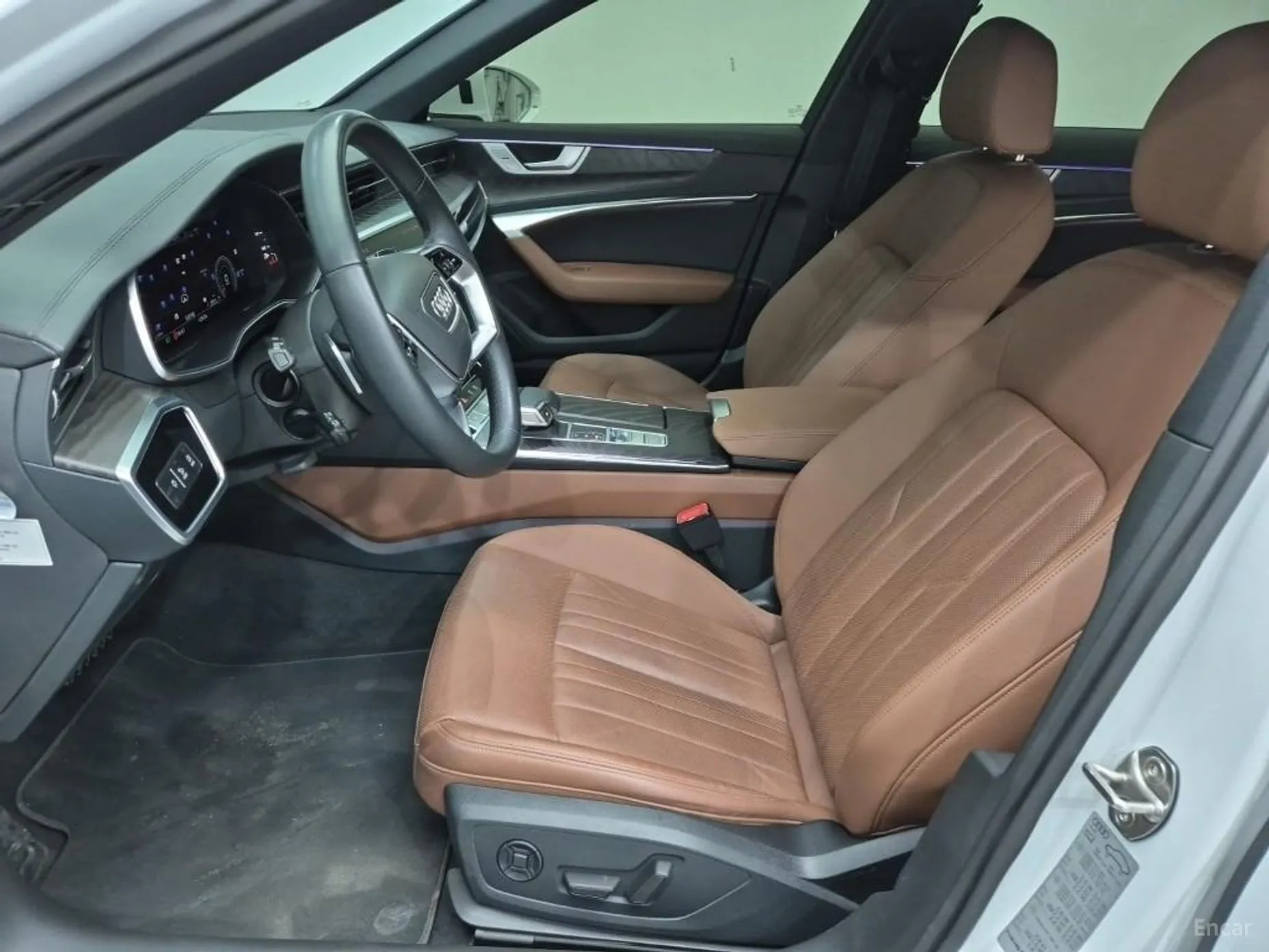 Audi A6 (C8) превью 8