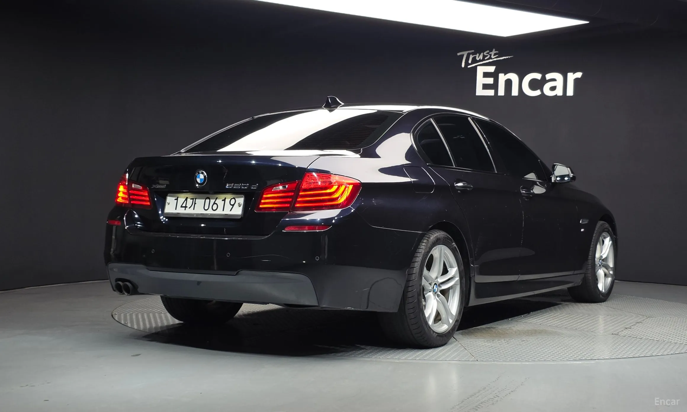 BMW 5 Series (F10)