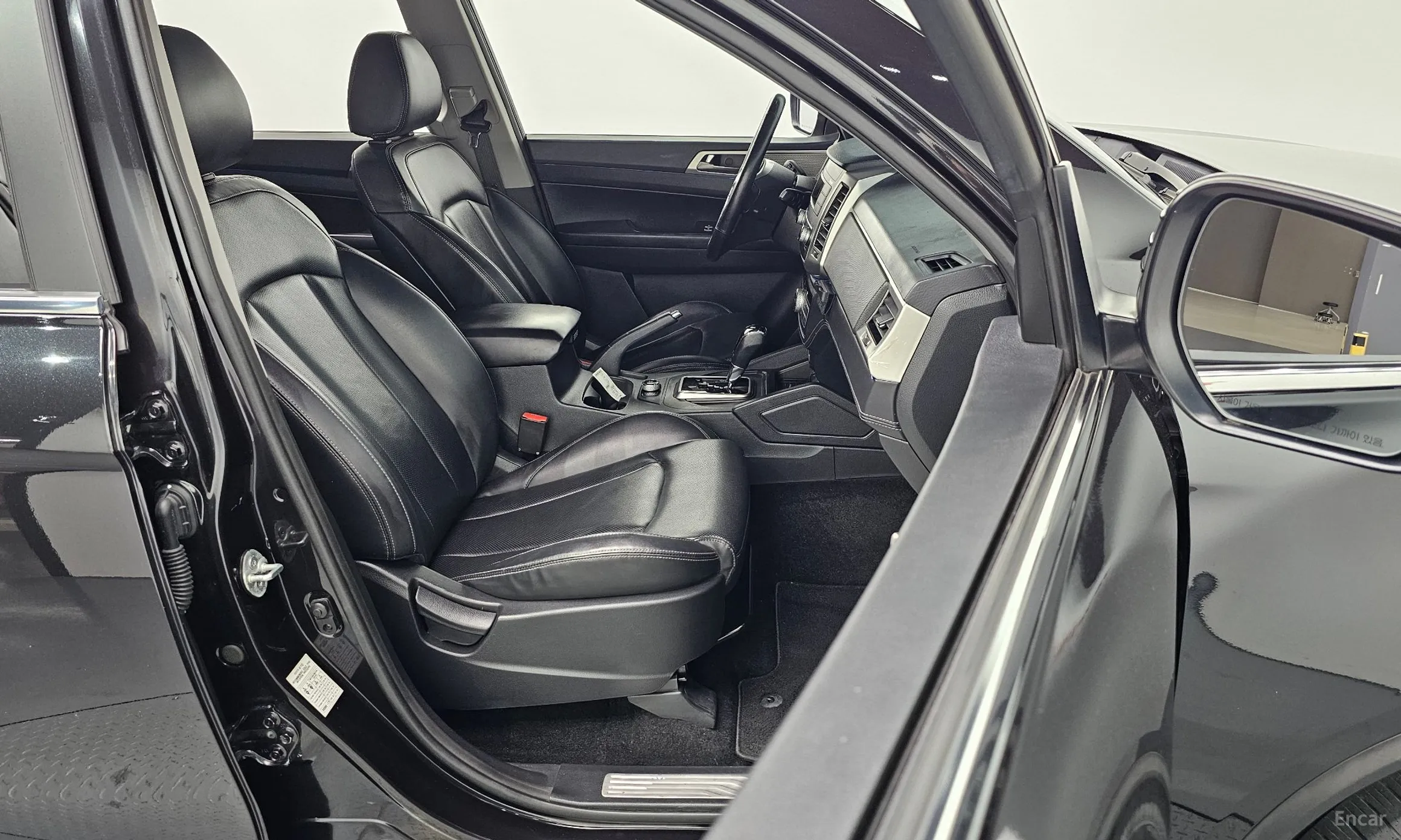 KG Mobility (SsangYong) Rexton Sports превью 10