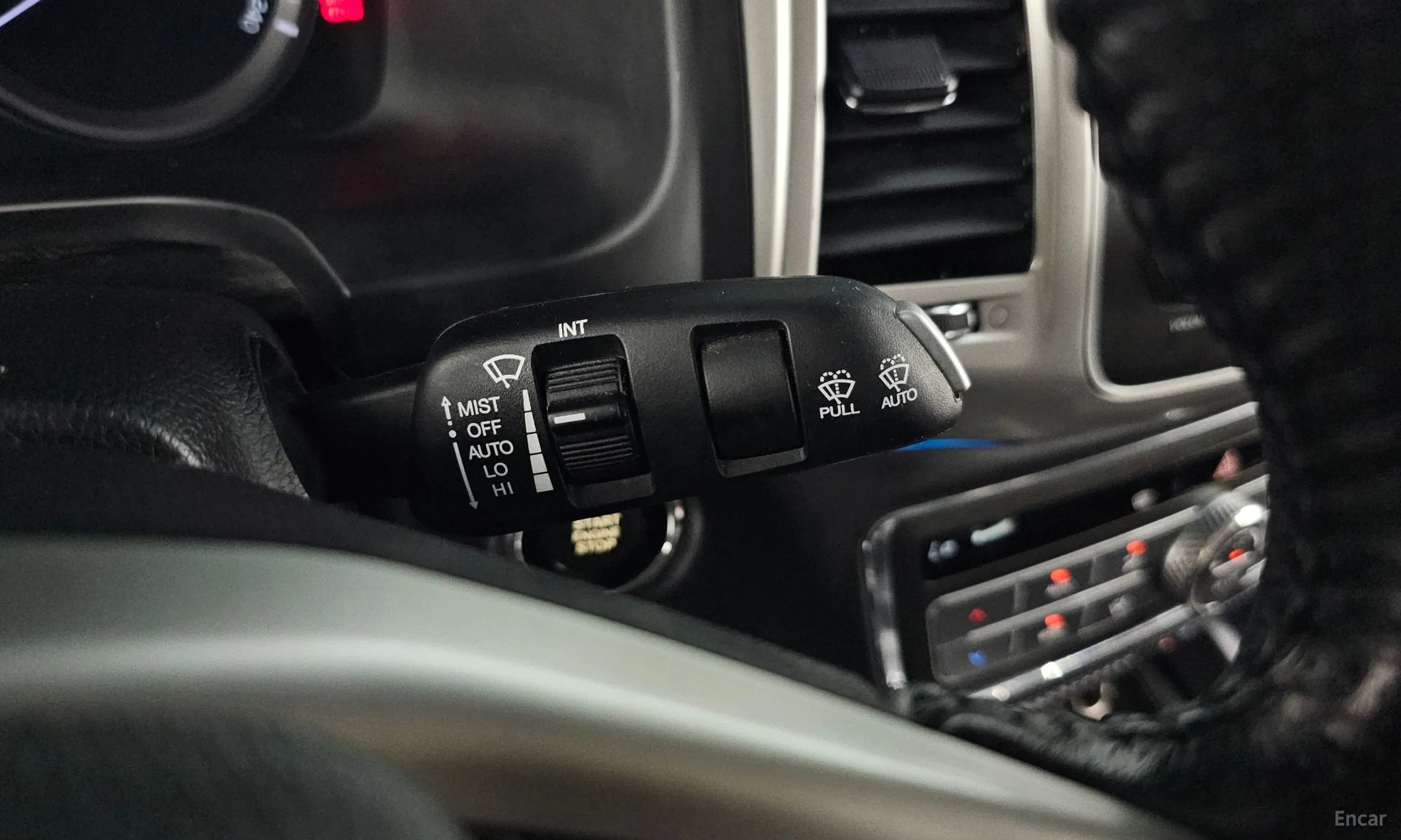 KG Mobility (SsangYong) Rexton Sports превью 18