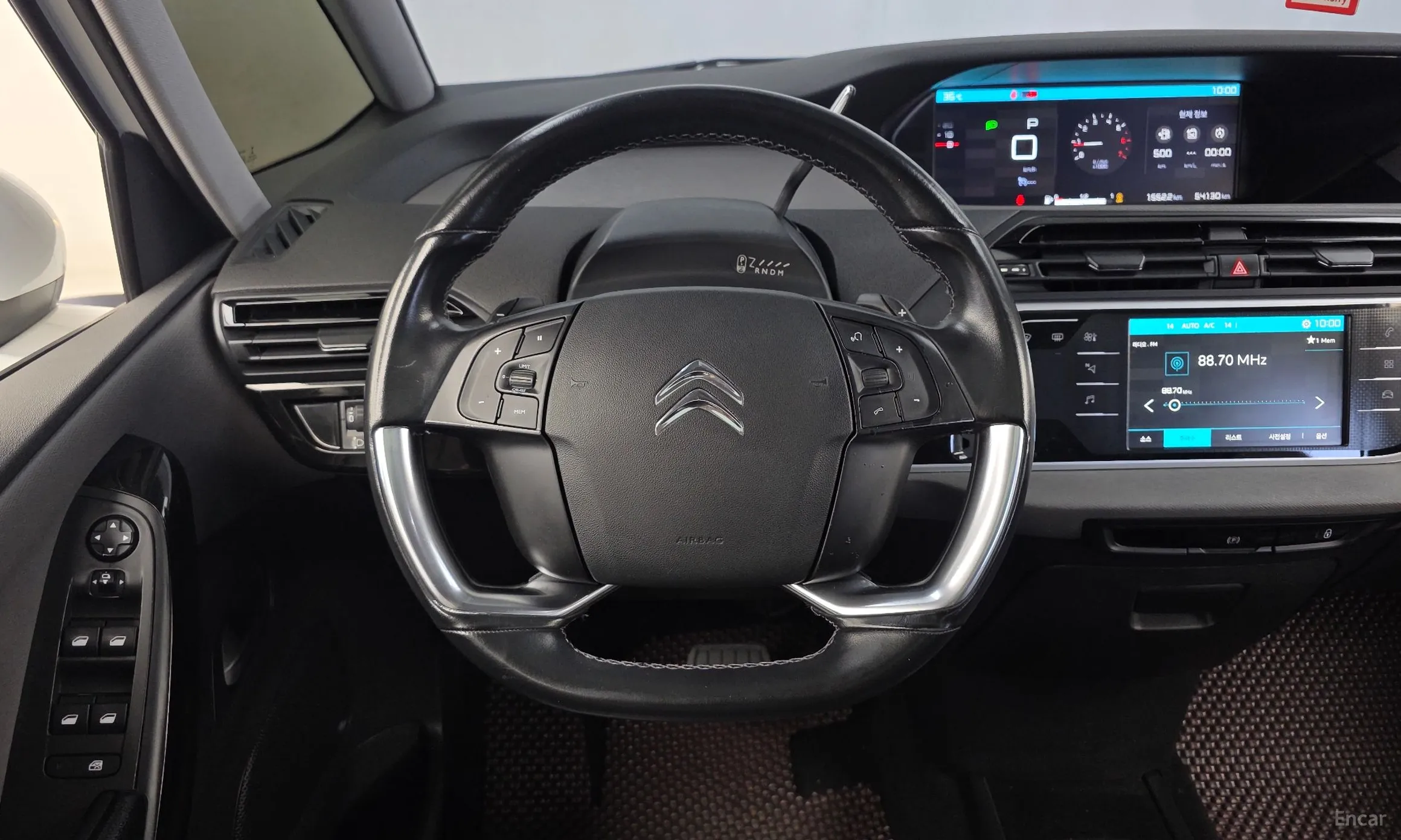 Citroën/DS Grand C4 Picasso превью 13