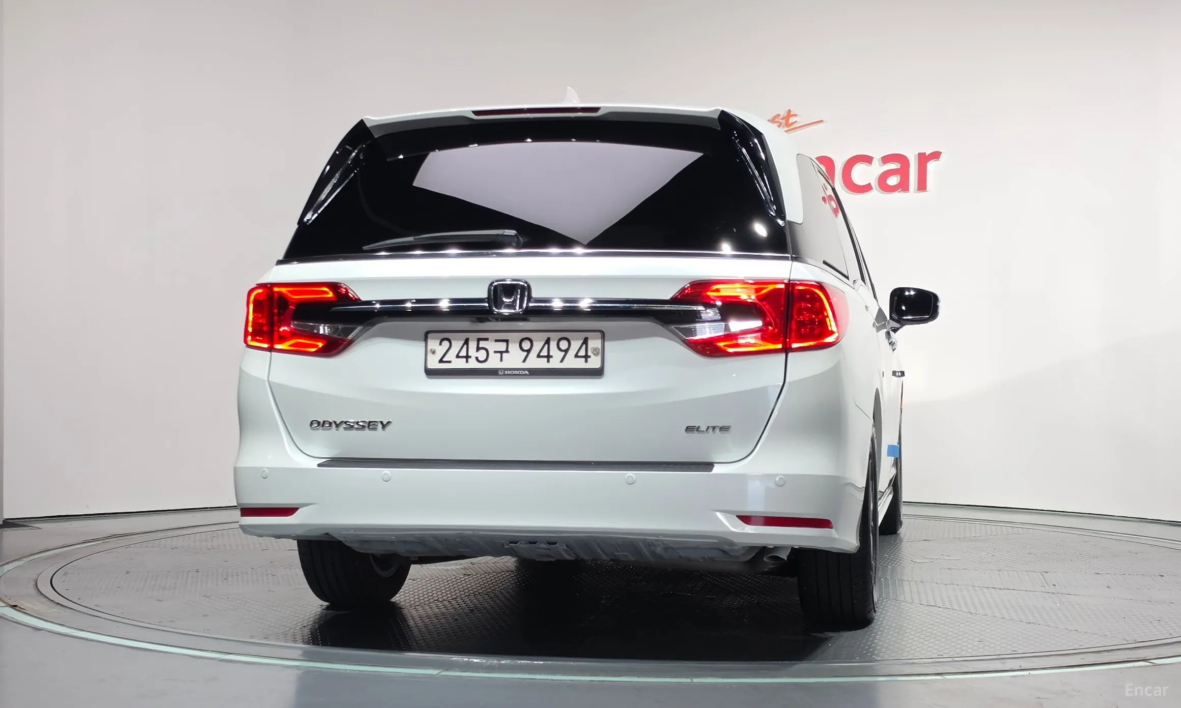 Honda Odyssey превью 4