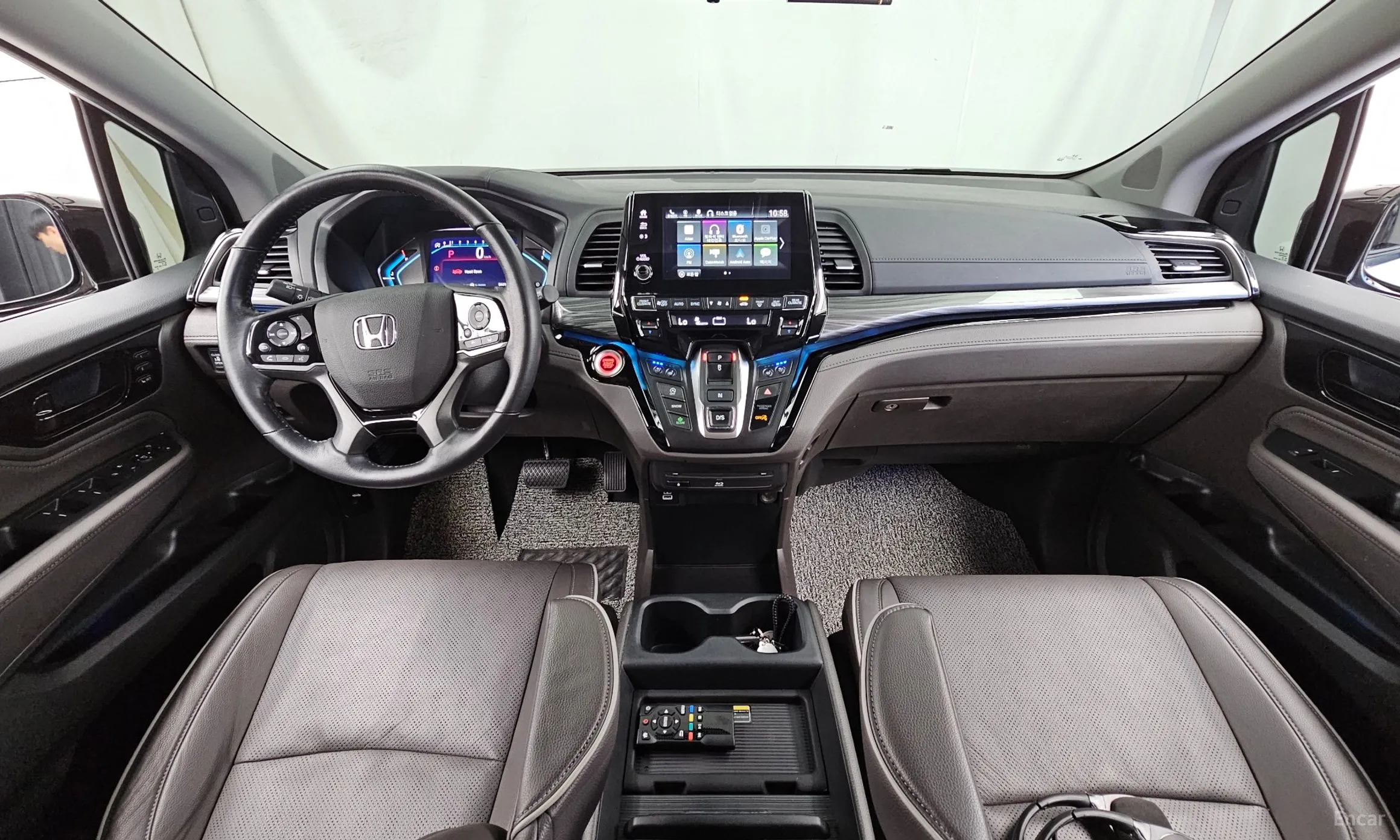 Honda Odyssey превью 7