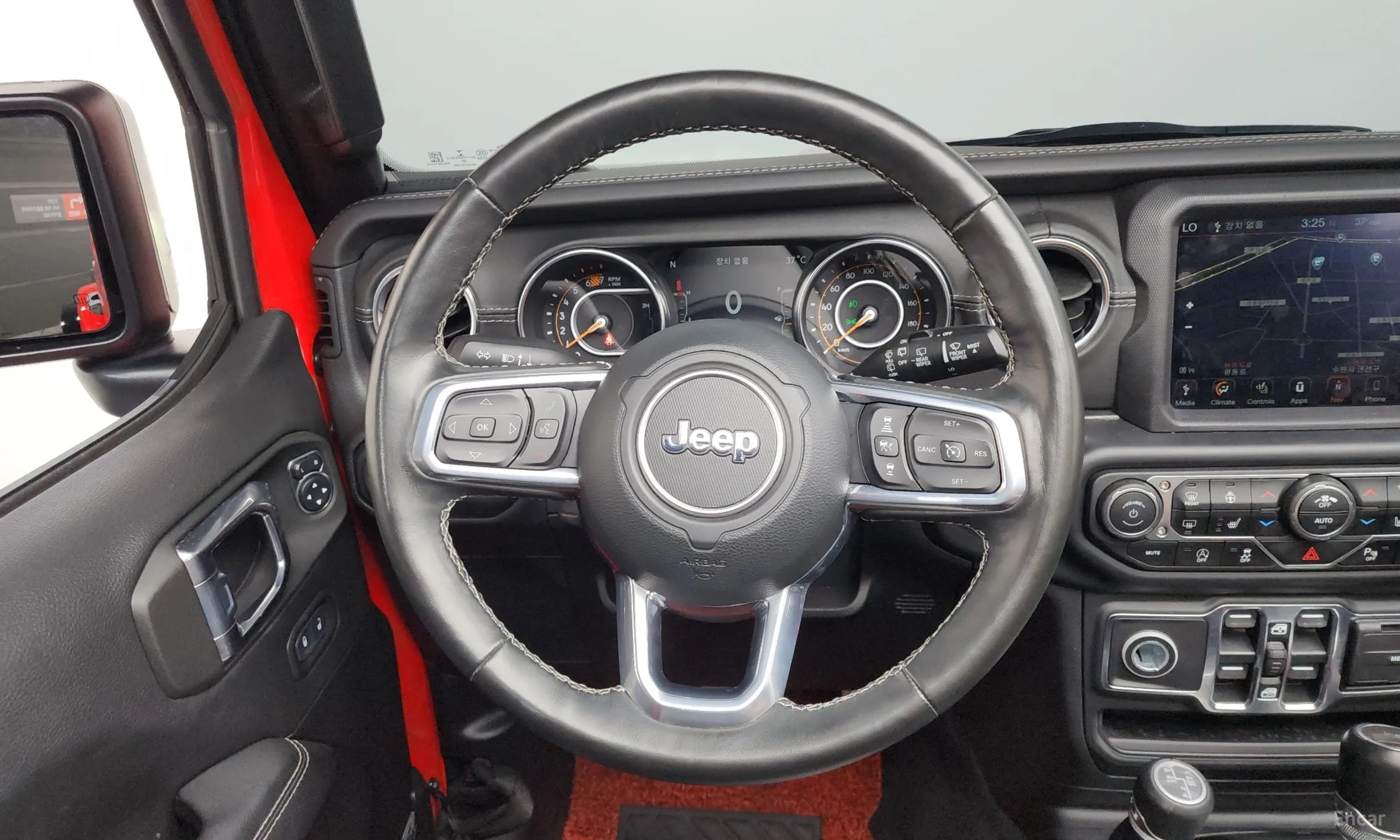 Jeep Wrangler (JL) превью 13