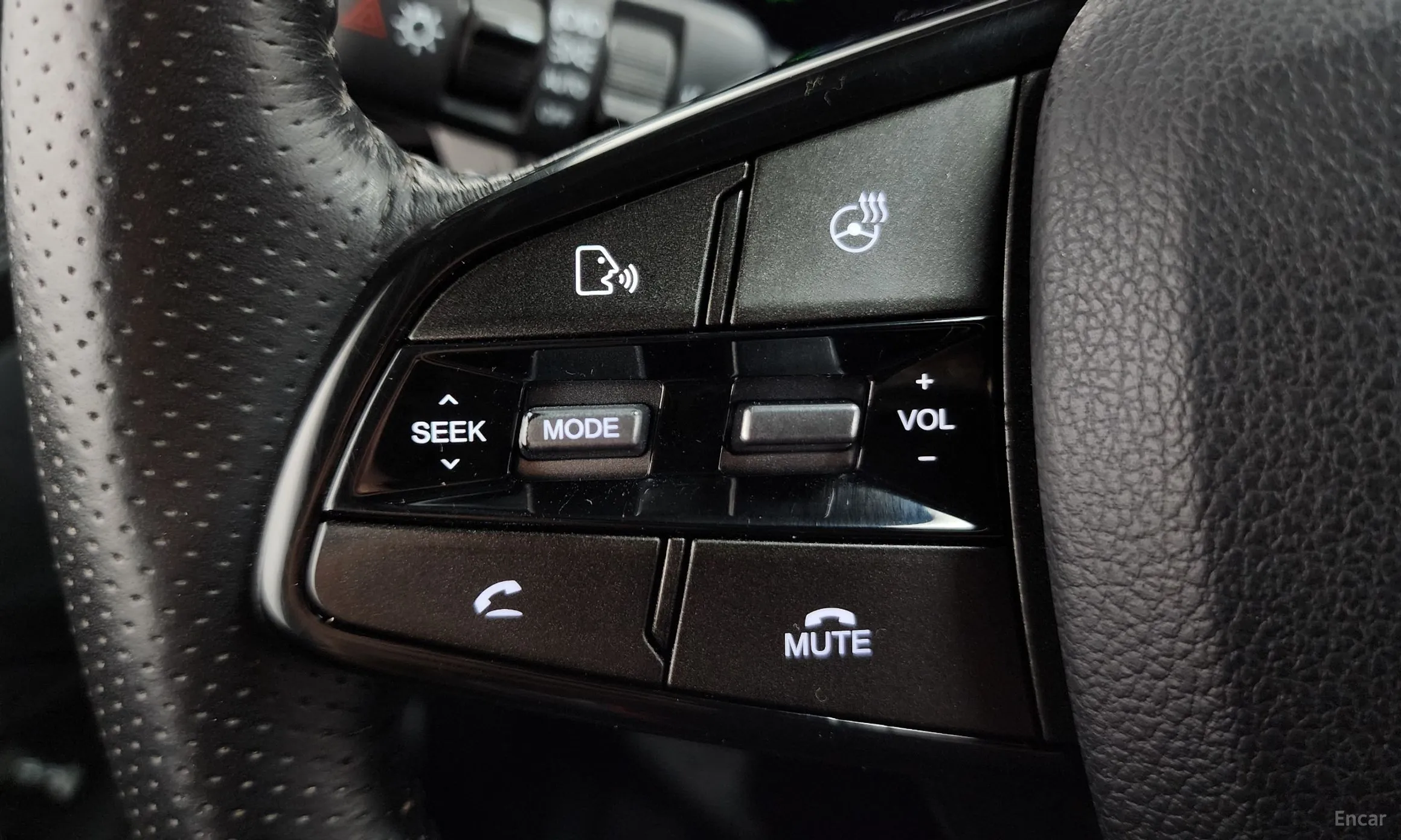 KG Mobility (SsangYong) Rexton Sports превью 16