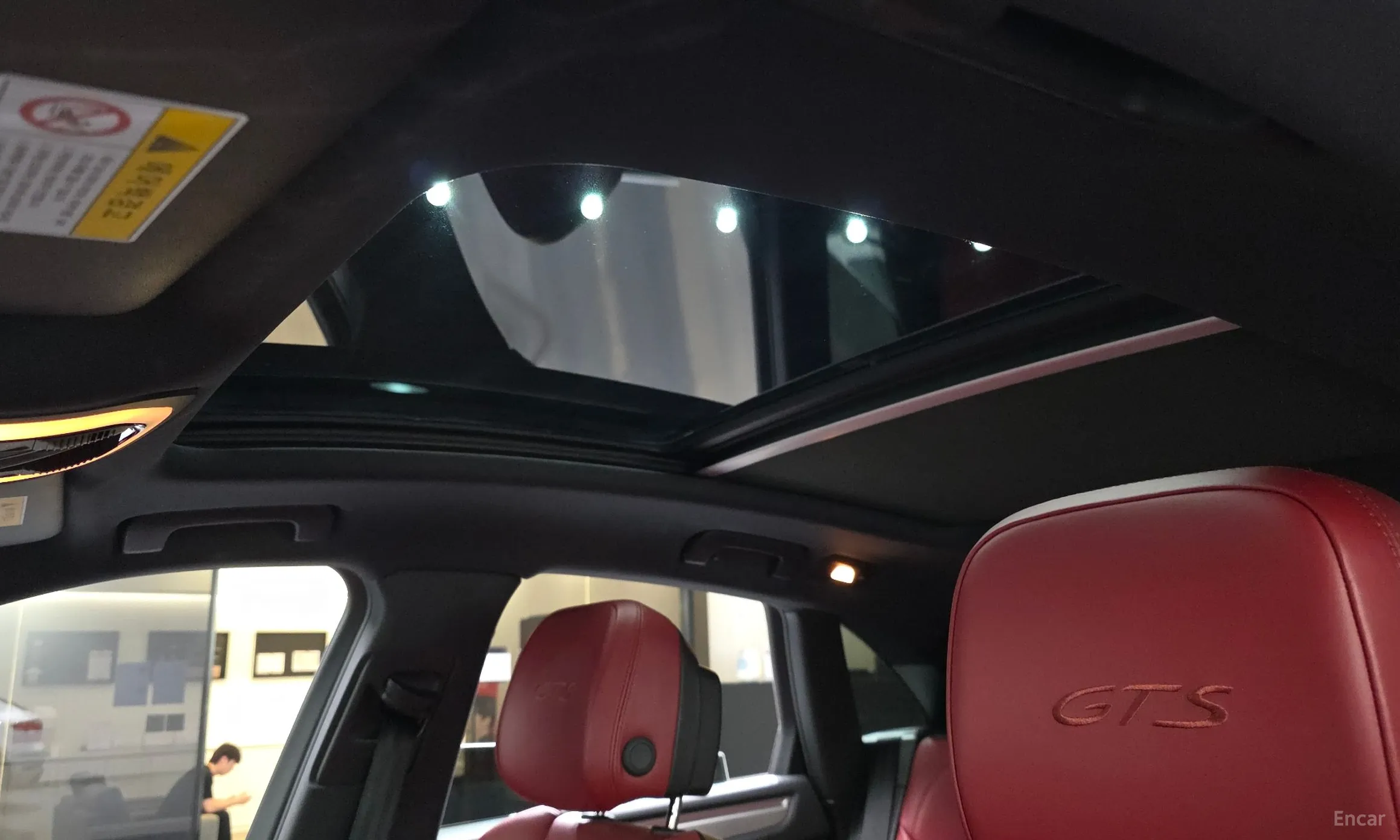 Porsche Macan превью 19