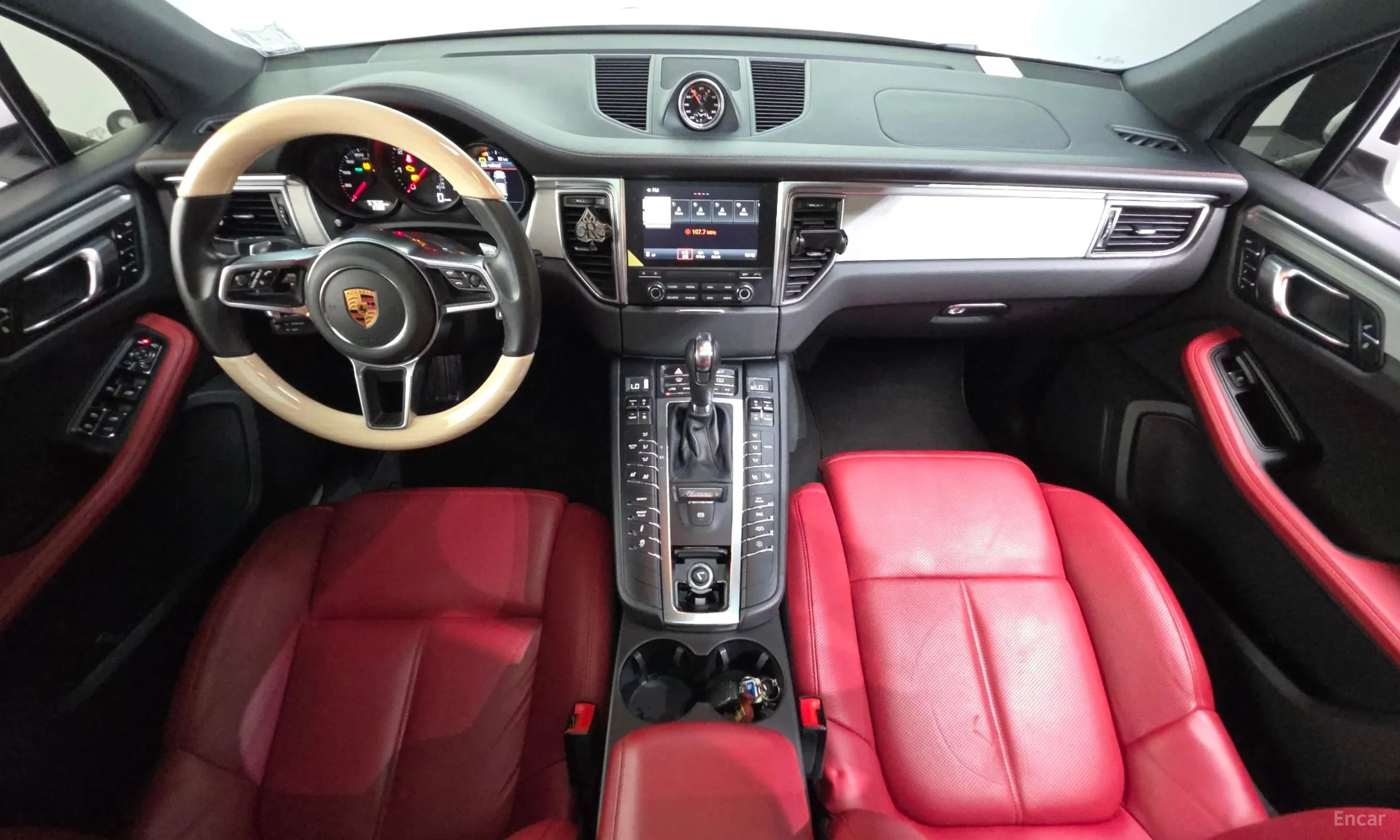 Porsche Macan превью 7