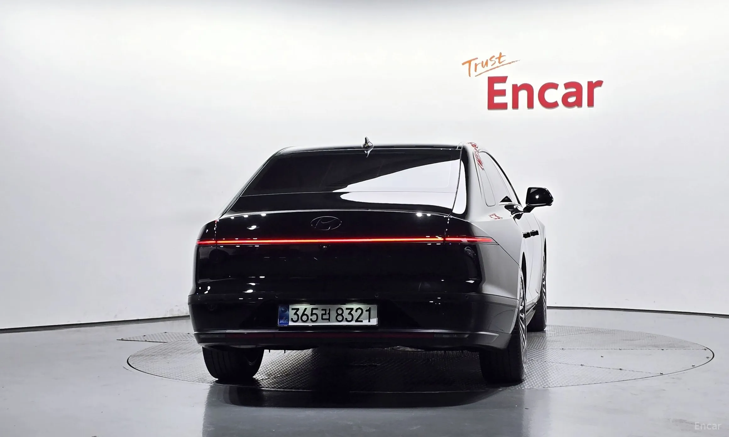 Hyundai Grandeur (GN7) превью 4