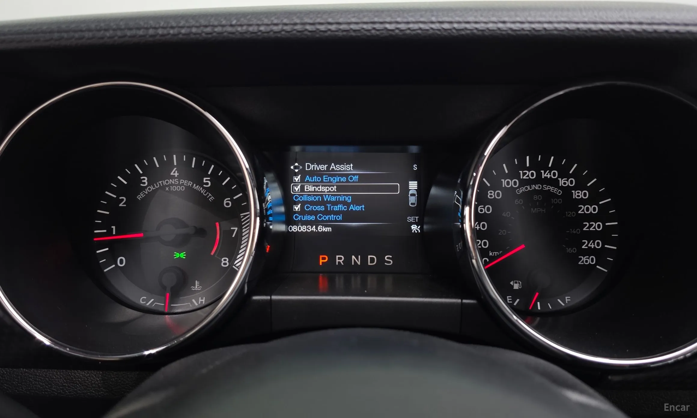 Ford Mustang превью 8
