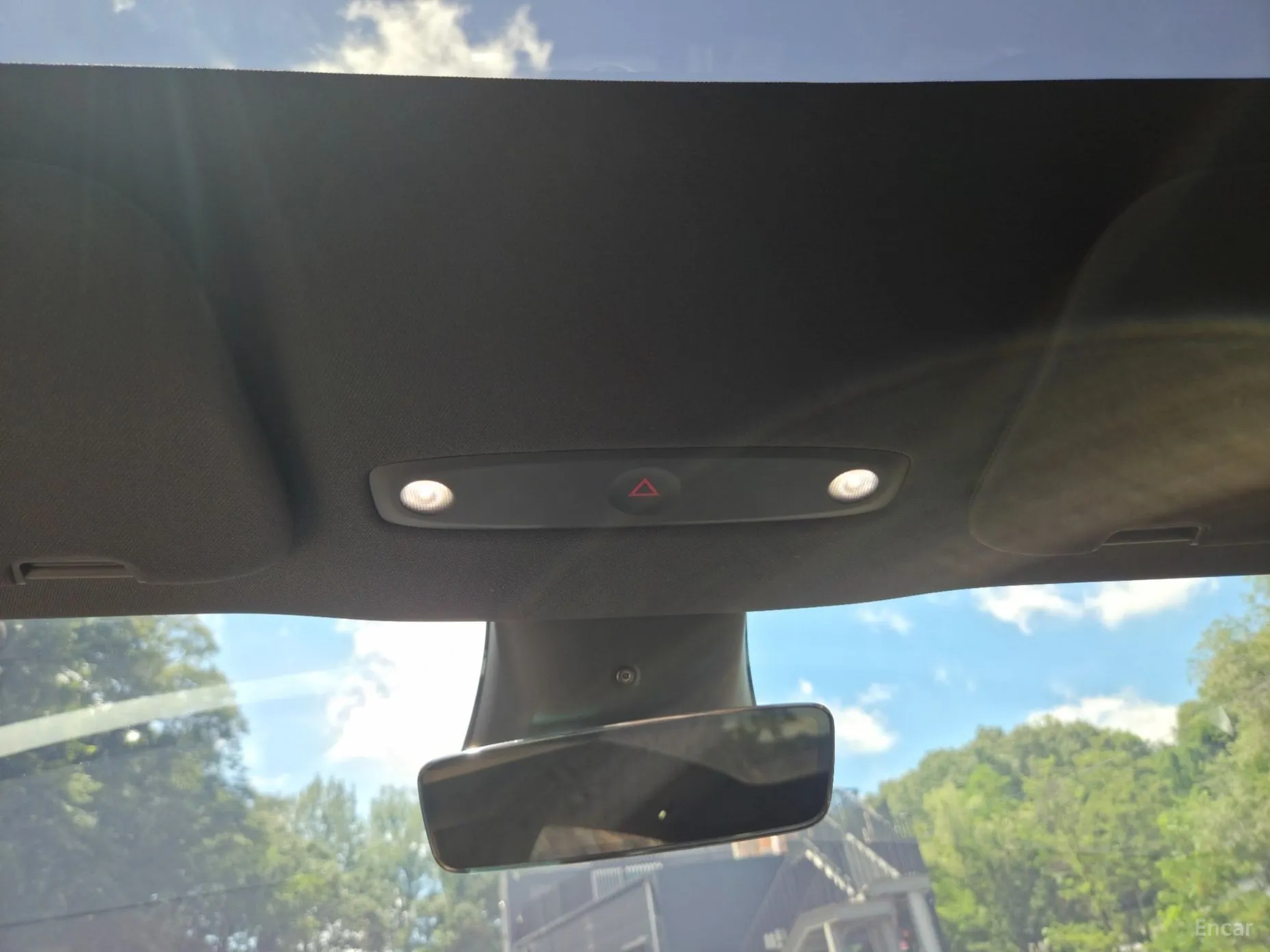 Tesla Model Y превью 16