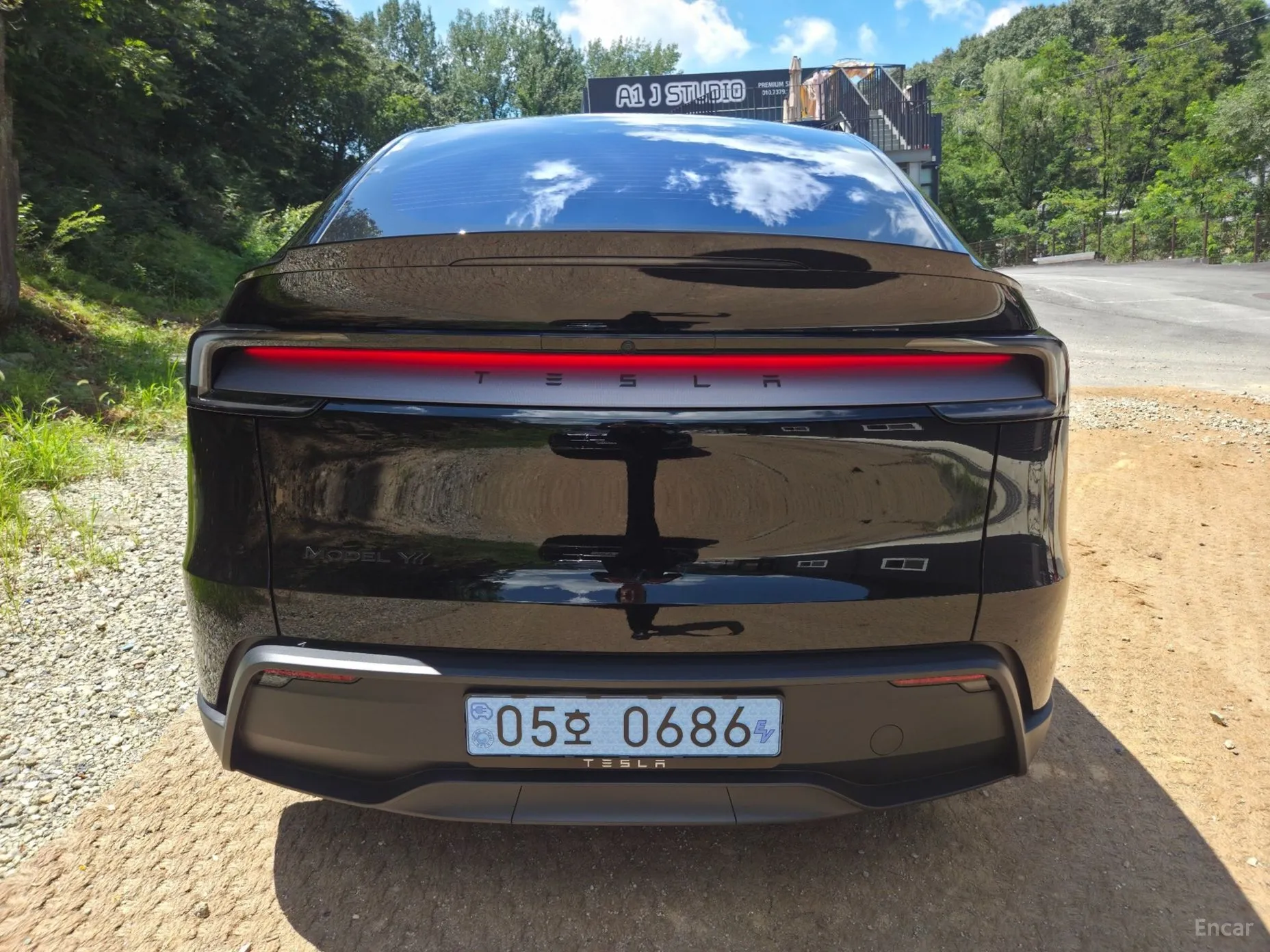 Tesla Model Y превью 4
