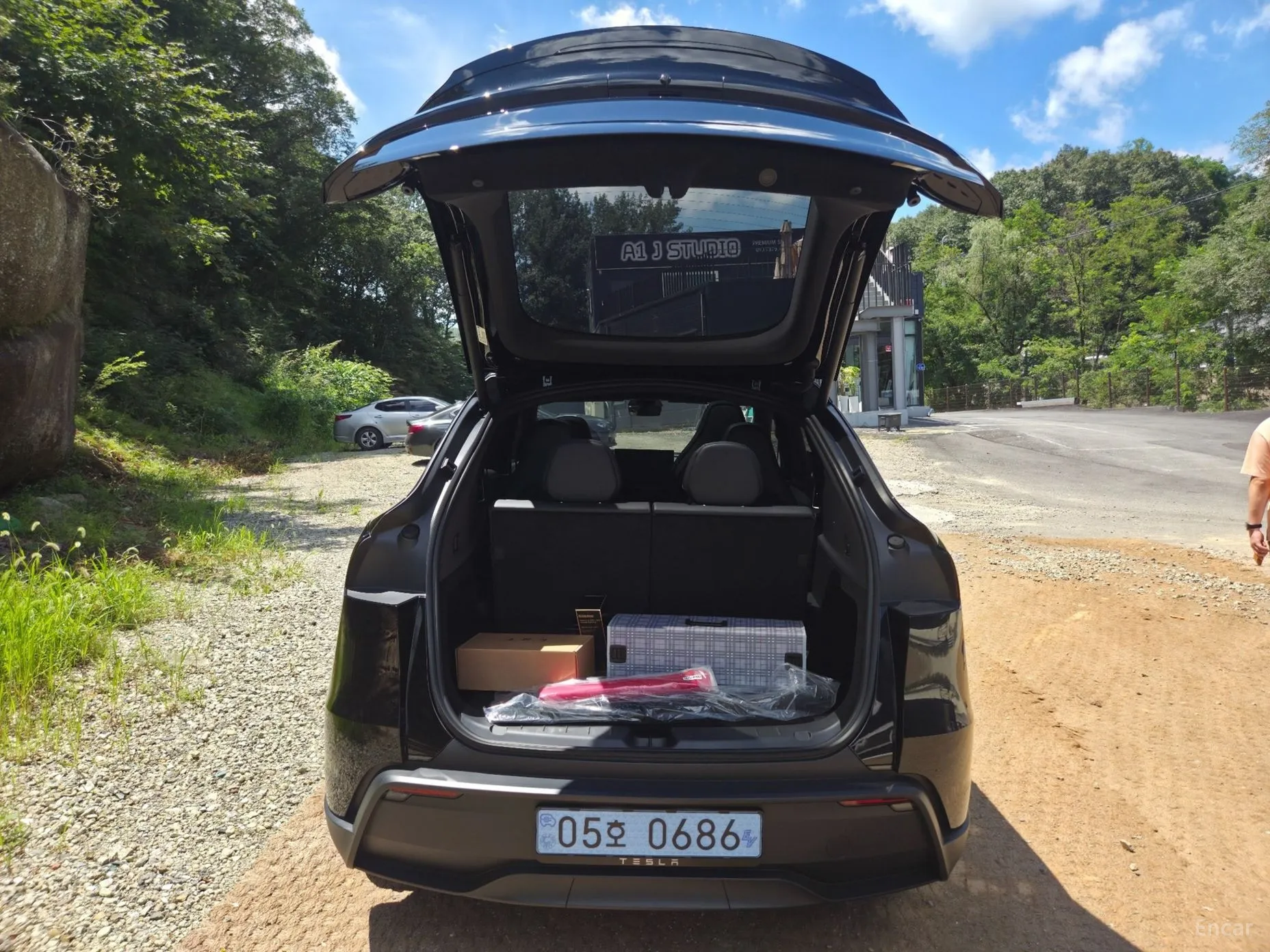 Tesla Model Y превью 6