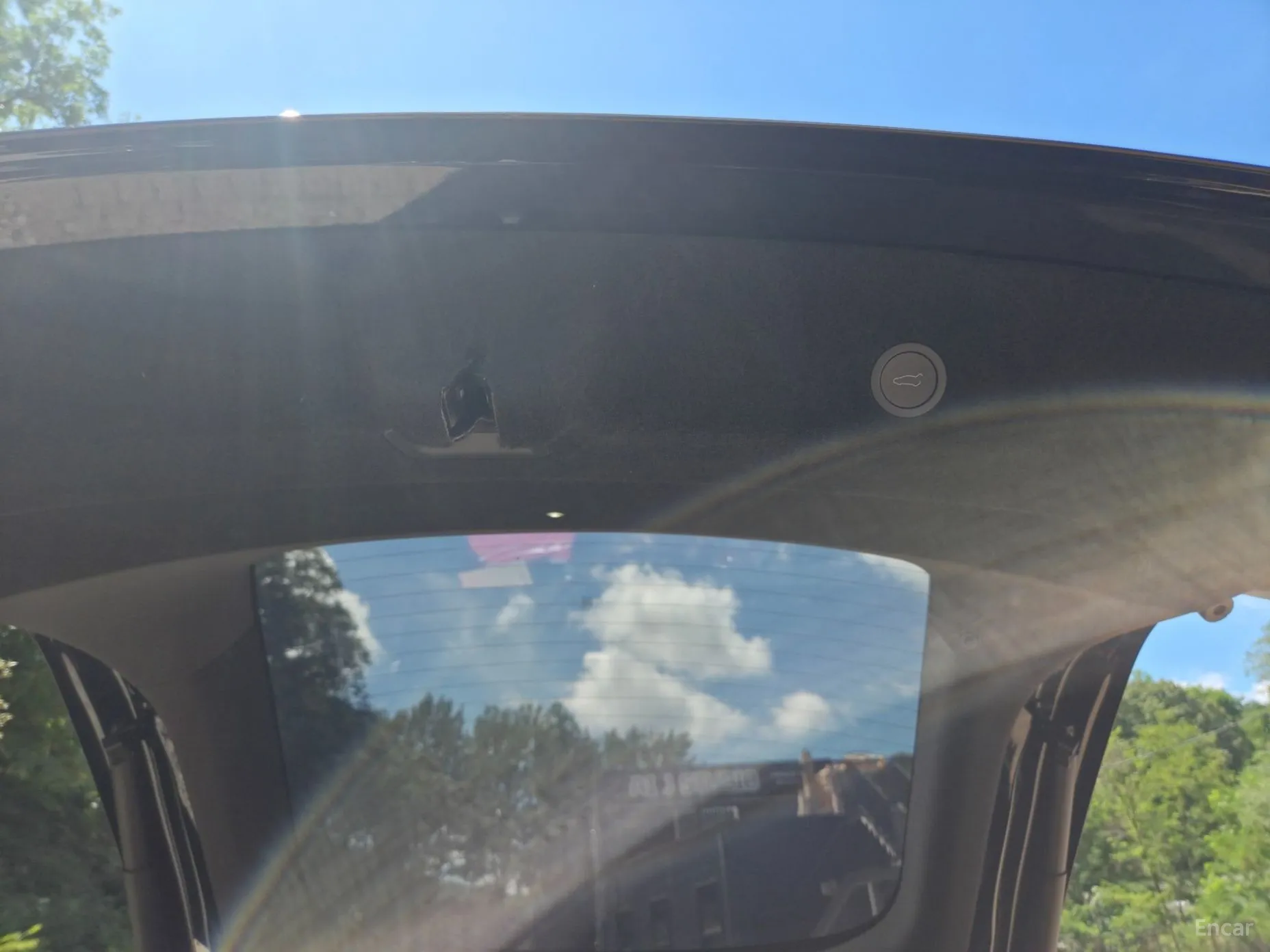 Tesla Model Y превью 7