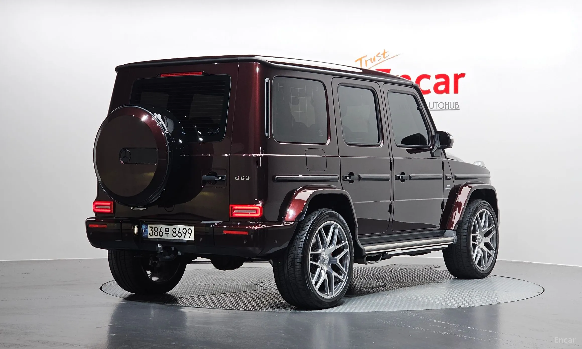 Mercedes Benz G-Class W463b