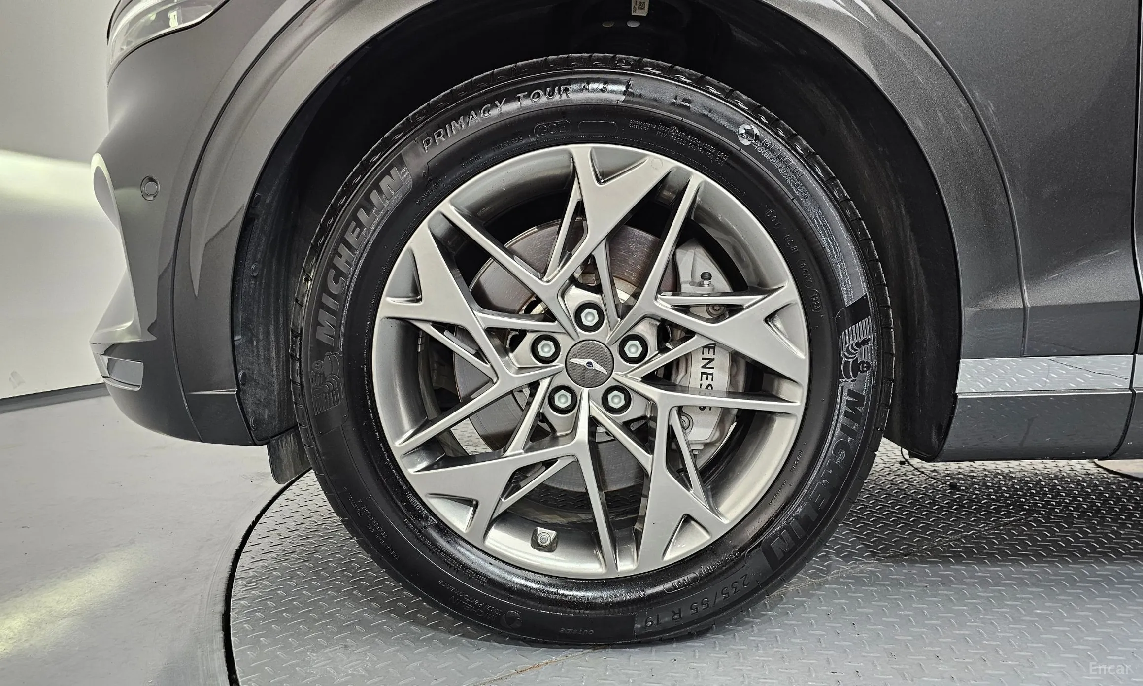 Genesis GV70 превью 5