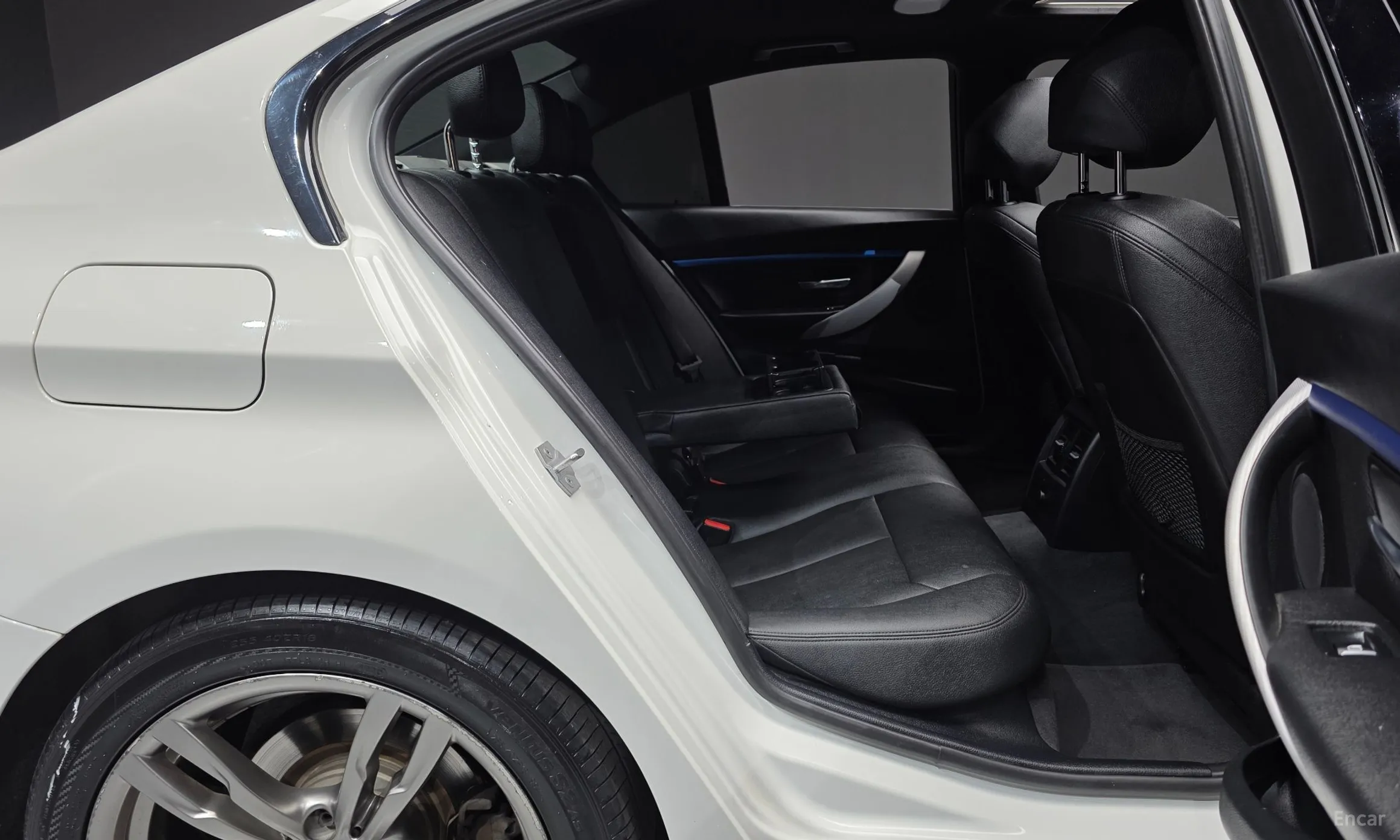 BMW 3 Series (F30) превью 11