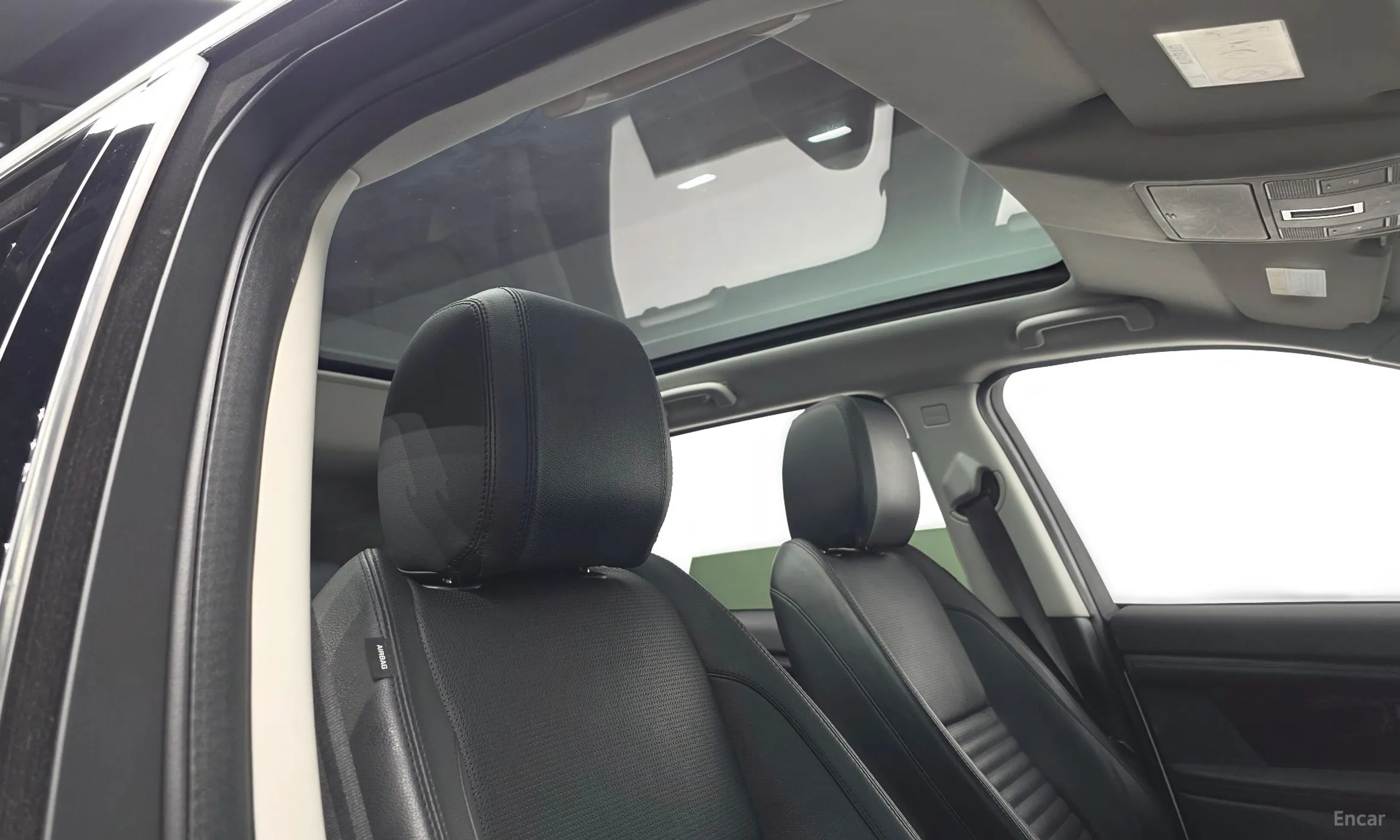 Land Rover Discovery Sports превью 15