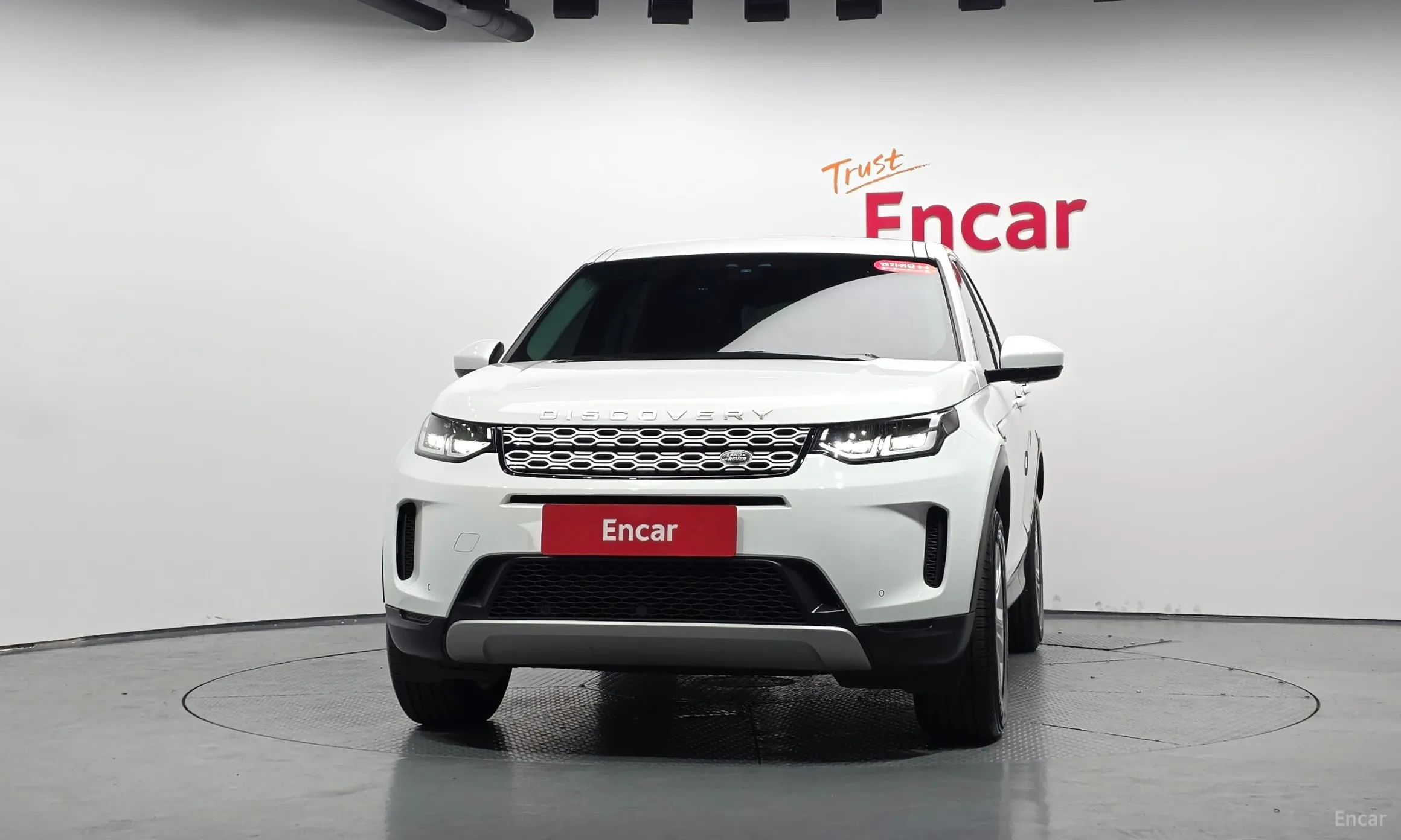Land Rover Discovery Sports превью 3