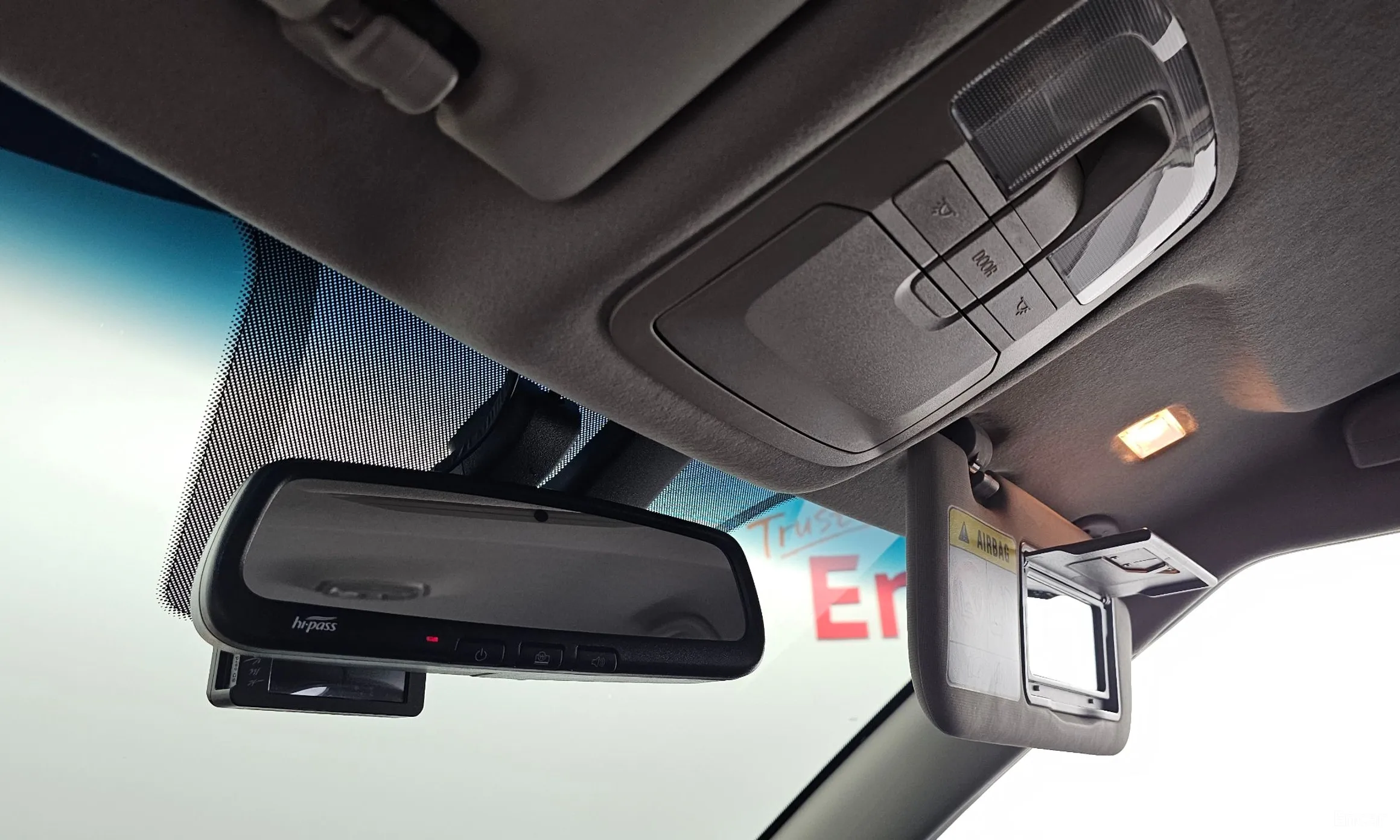 KG Mobility (SsangYong) Berry New Tivoli превью 19