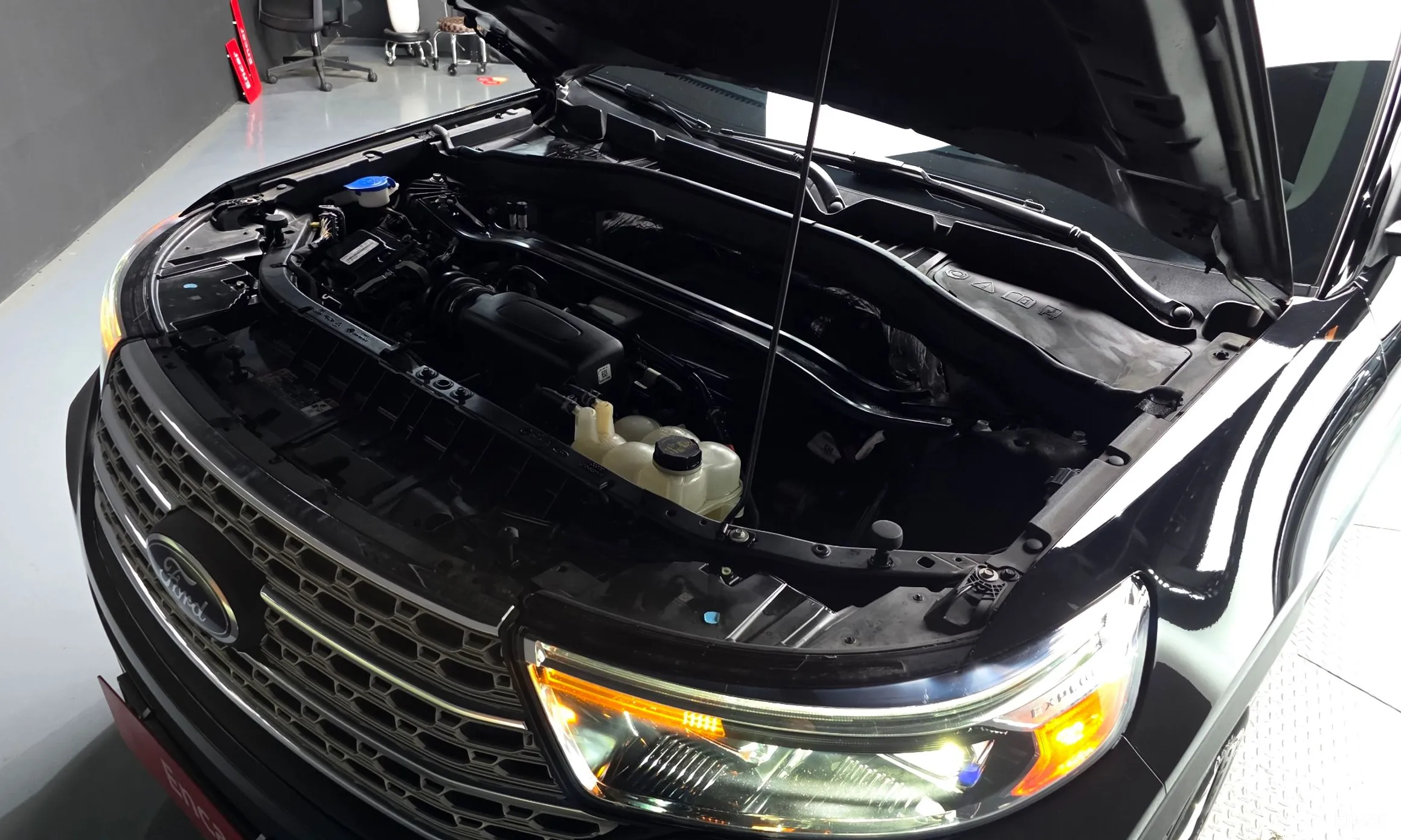 Ford Explorer 6th Generation превью 6
