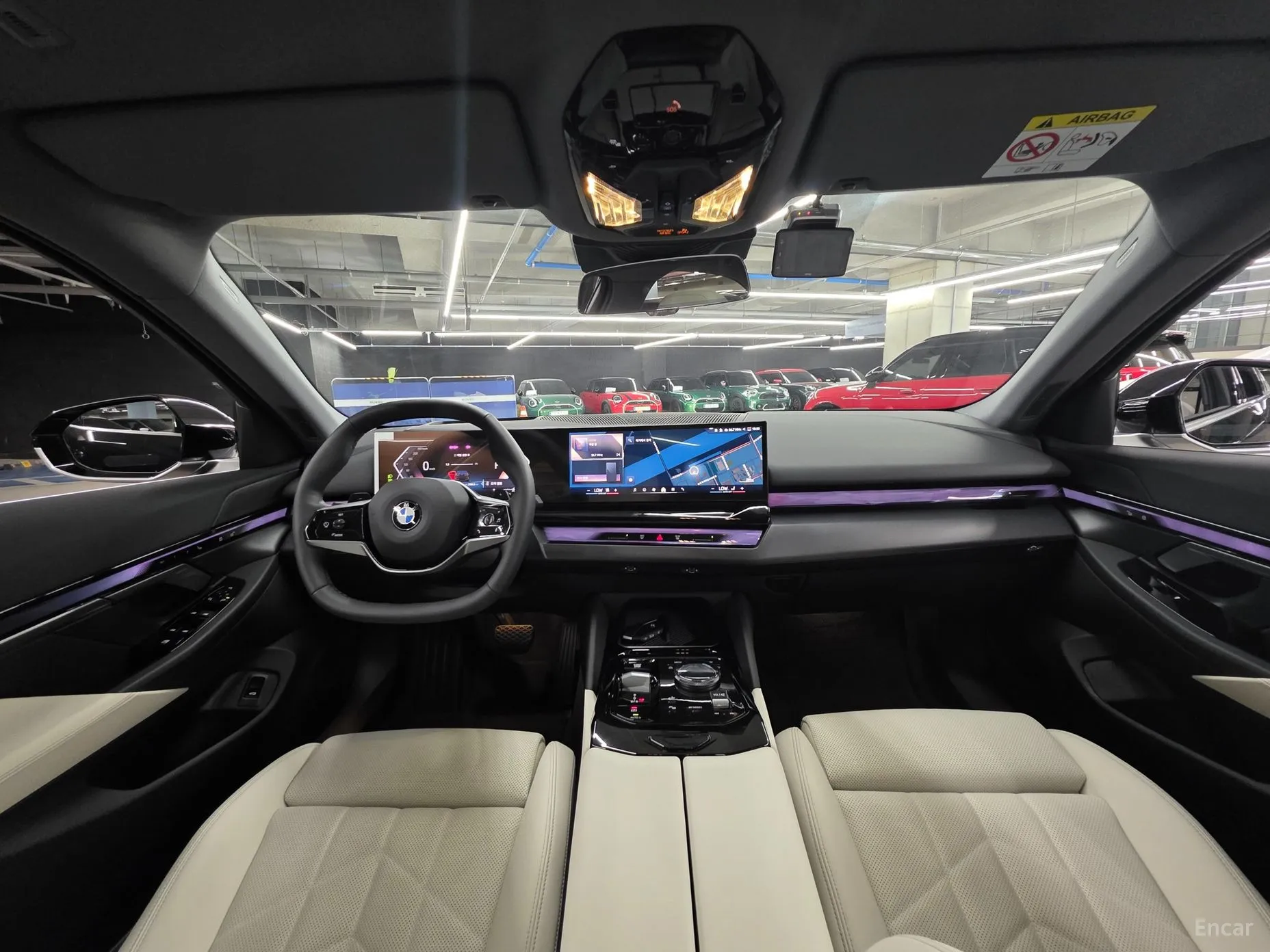 BMW 5 Series (G60) превью 7